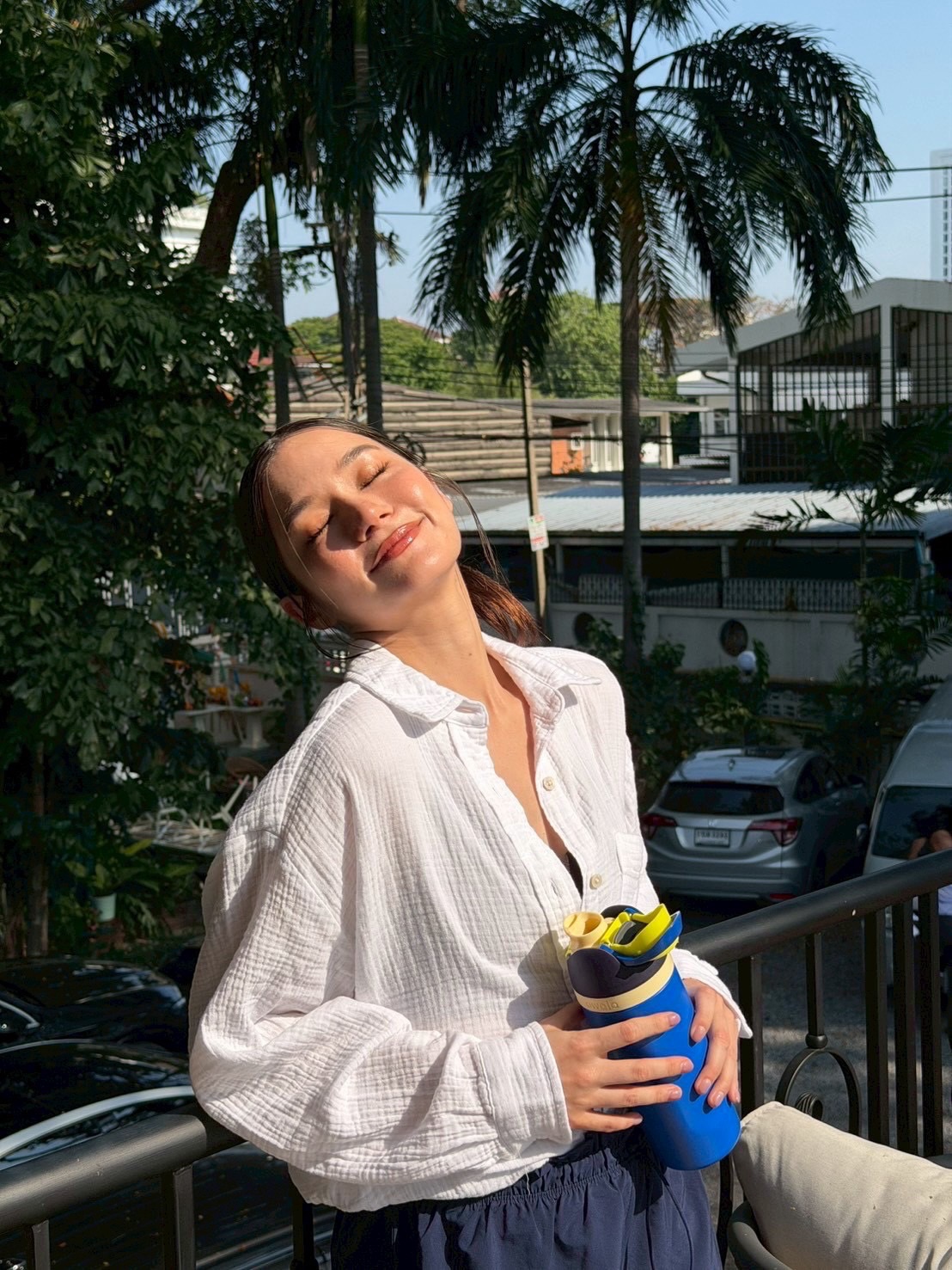 วี - วิโอเลต วอเทียร์