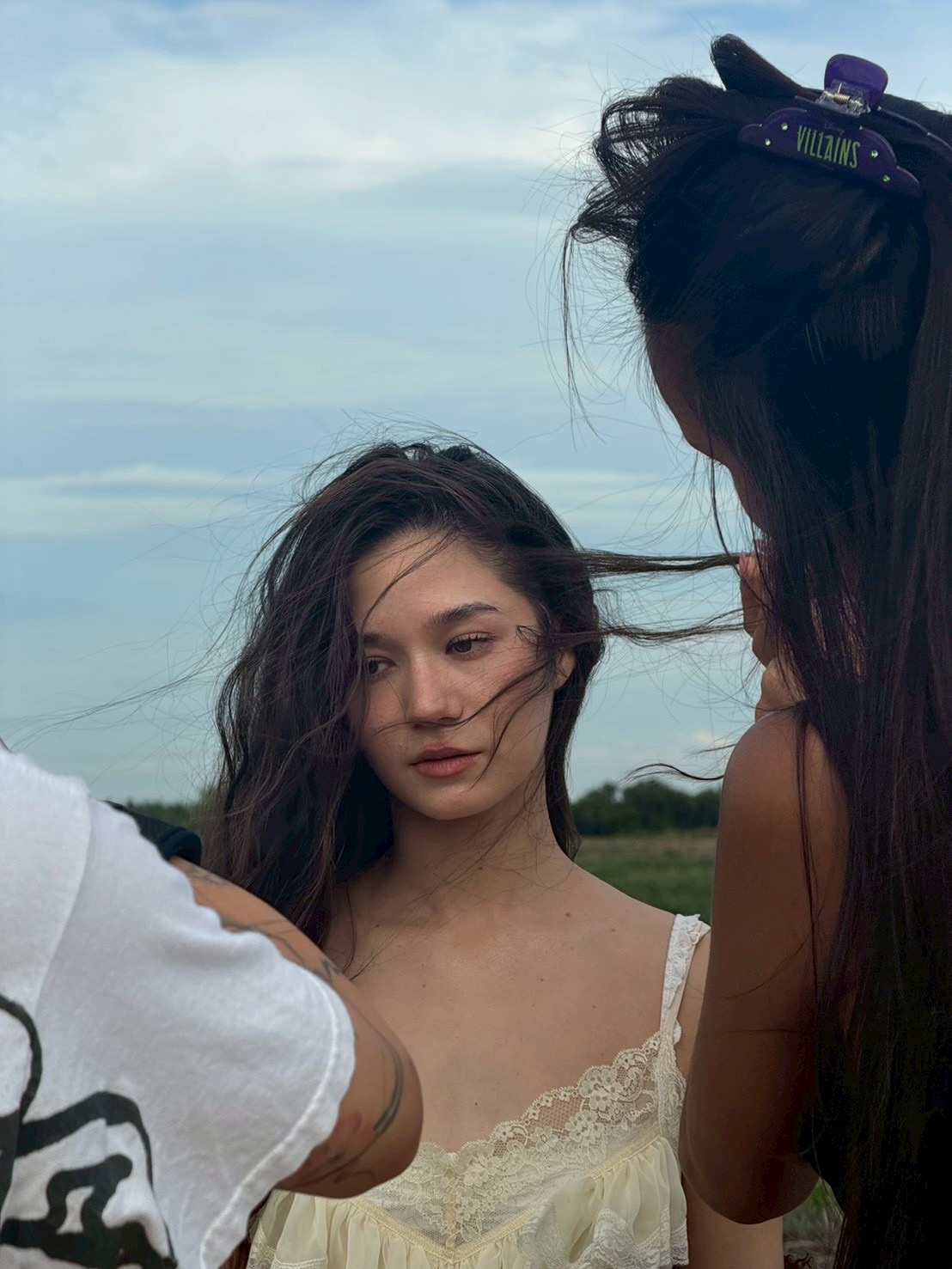 วี - วิโอเลต วอเทียร์