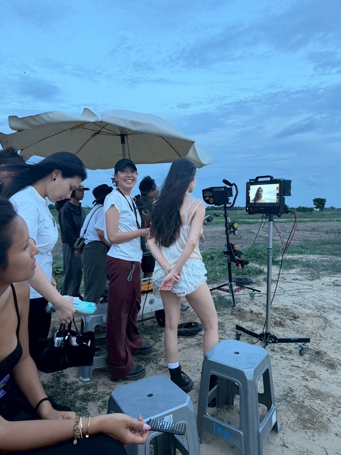 วี - วิโอเลต วอเทียร์