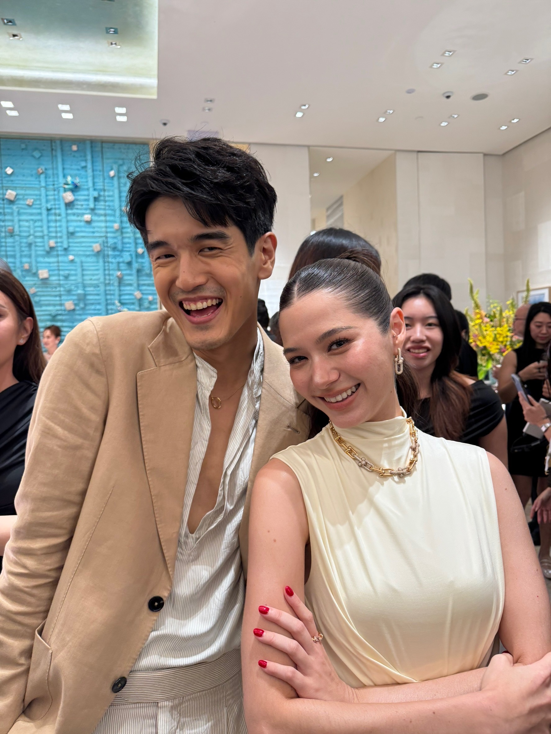 วี - วิโอเลต วอเทียร์