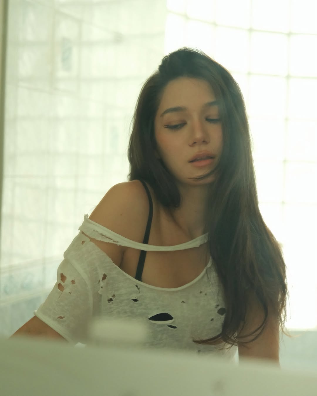 วี - วิโอเลต วอเทียร์