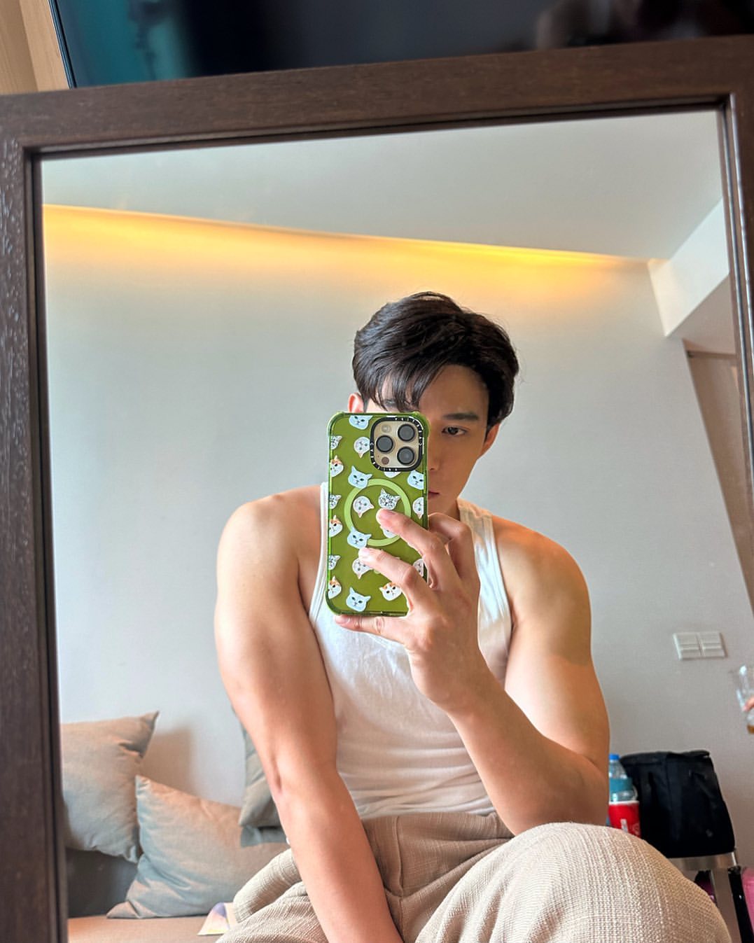 ต๊อด - ปนพงษ์ ไขแสง