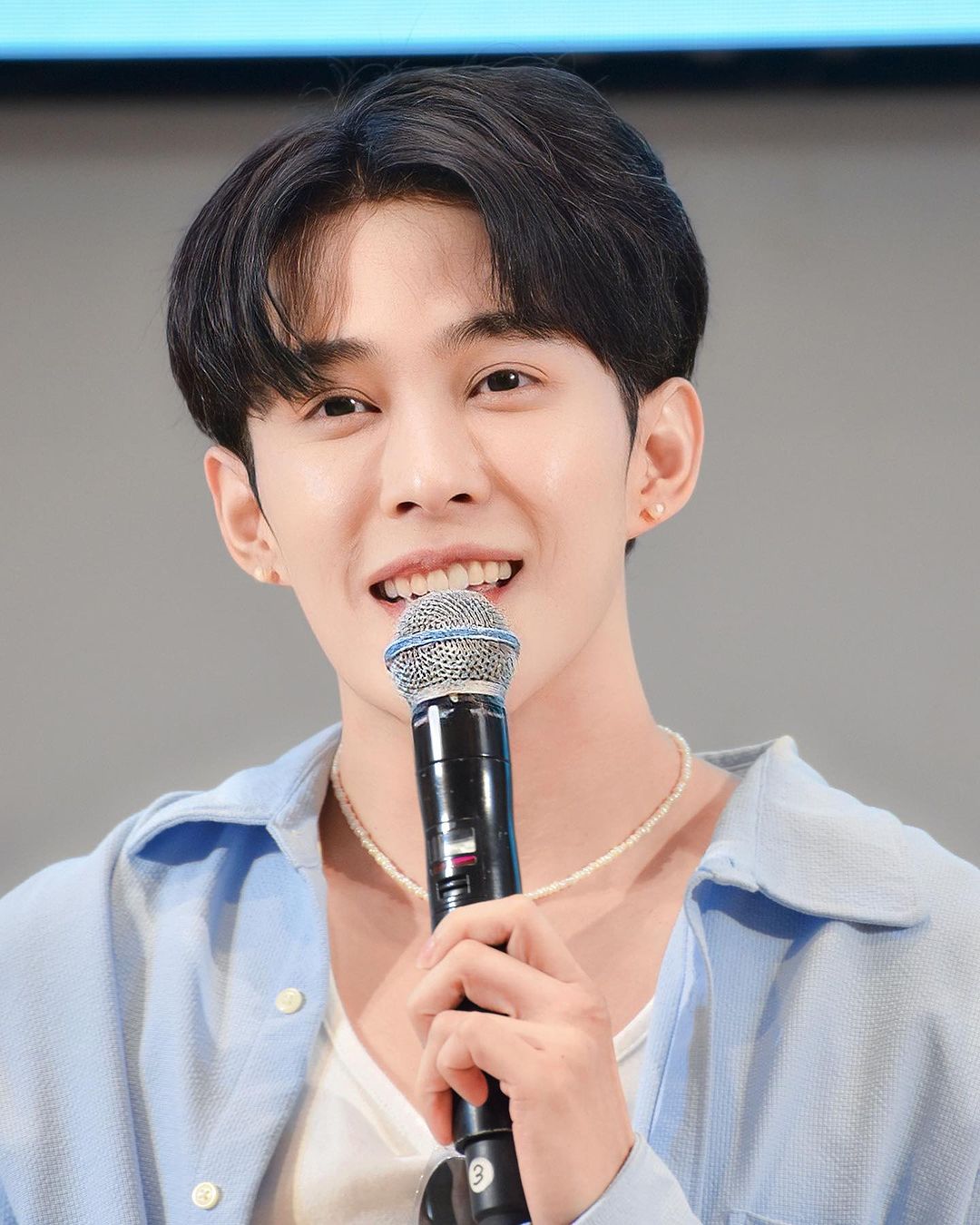 ต๊อด - ปนพงษ์ ไขแสง