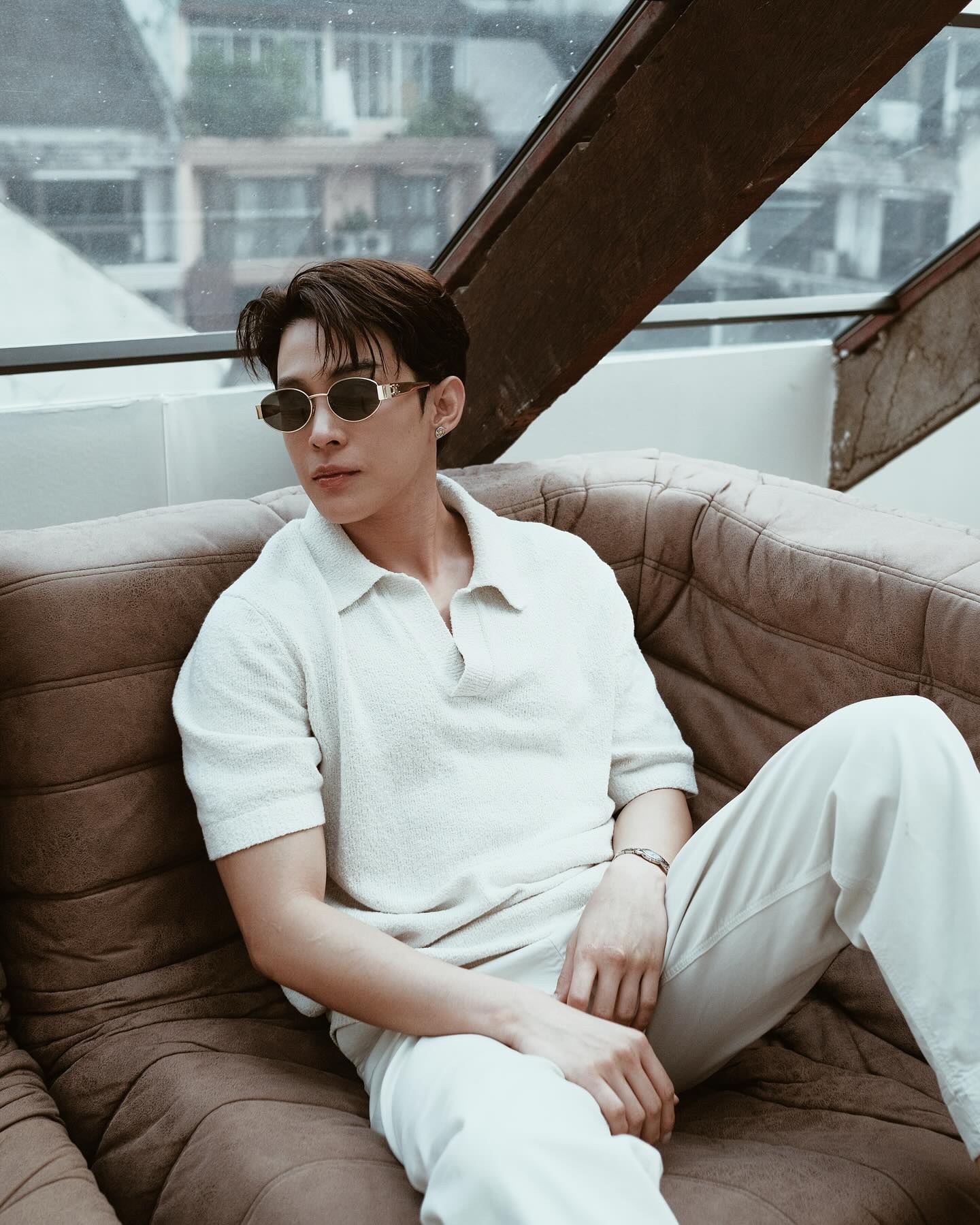 ต๊อด - ปนพงษ์ ไขแสง