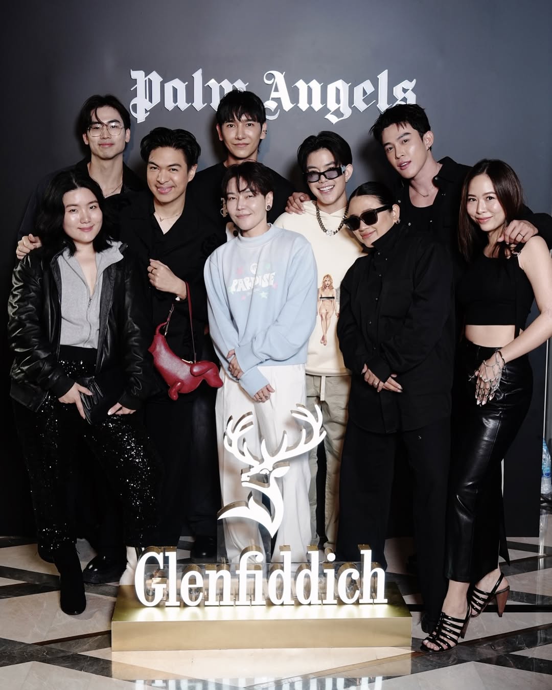 ต๊อด - ปนพงษ์ ไขแสง