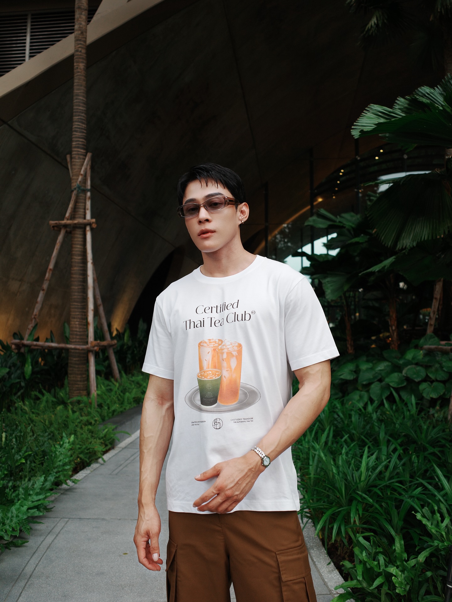 ต๊อด - ปนพงษ์ ไขแสง