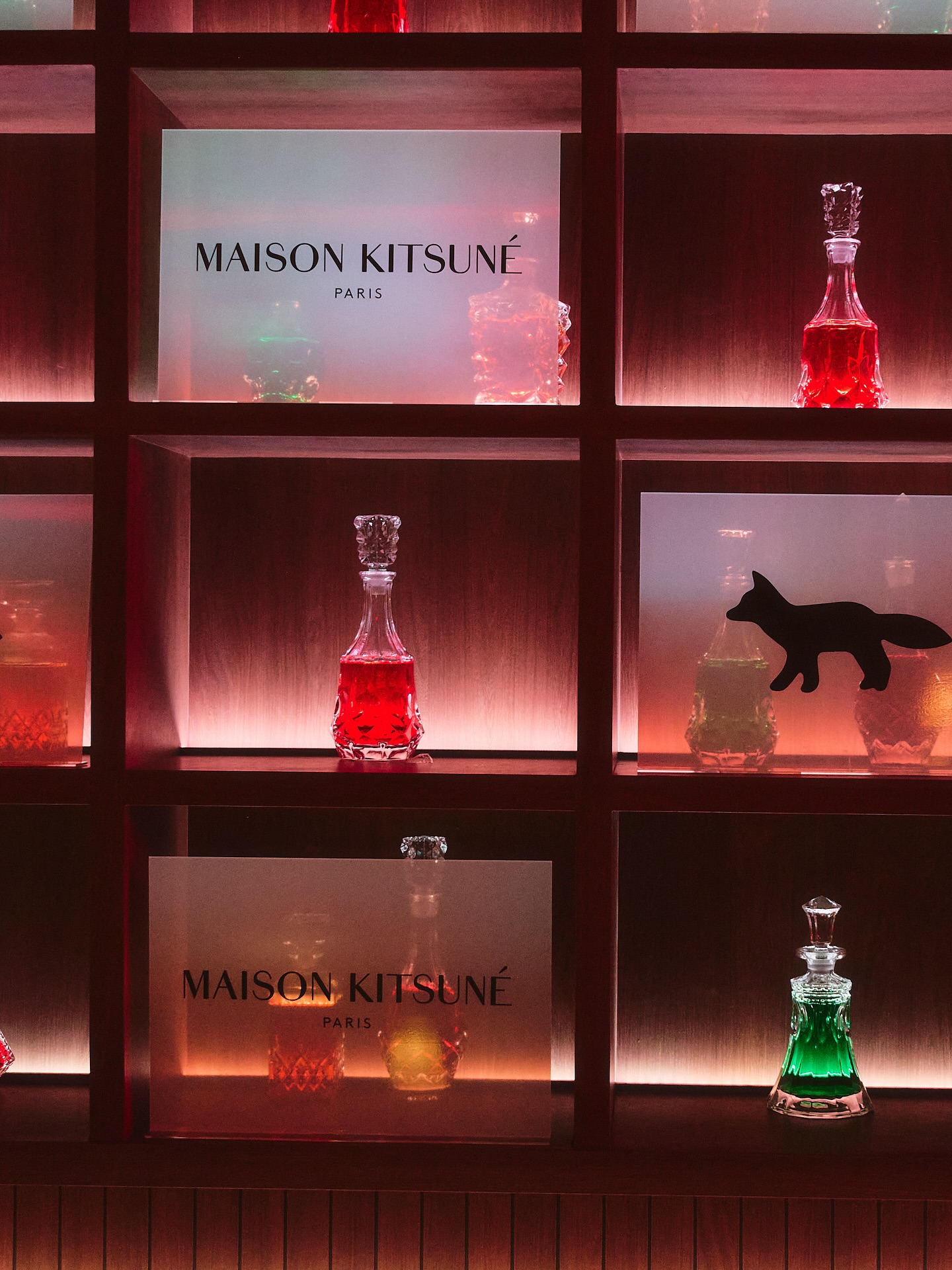 ต๊อด - ปนพงษ์ ไขแสง