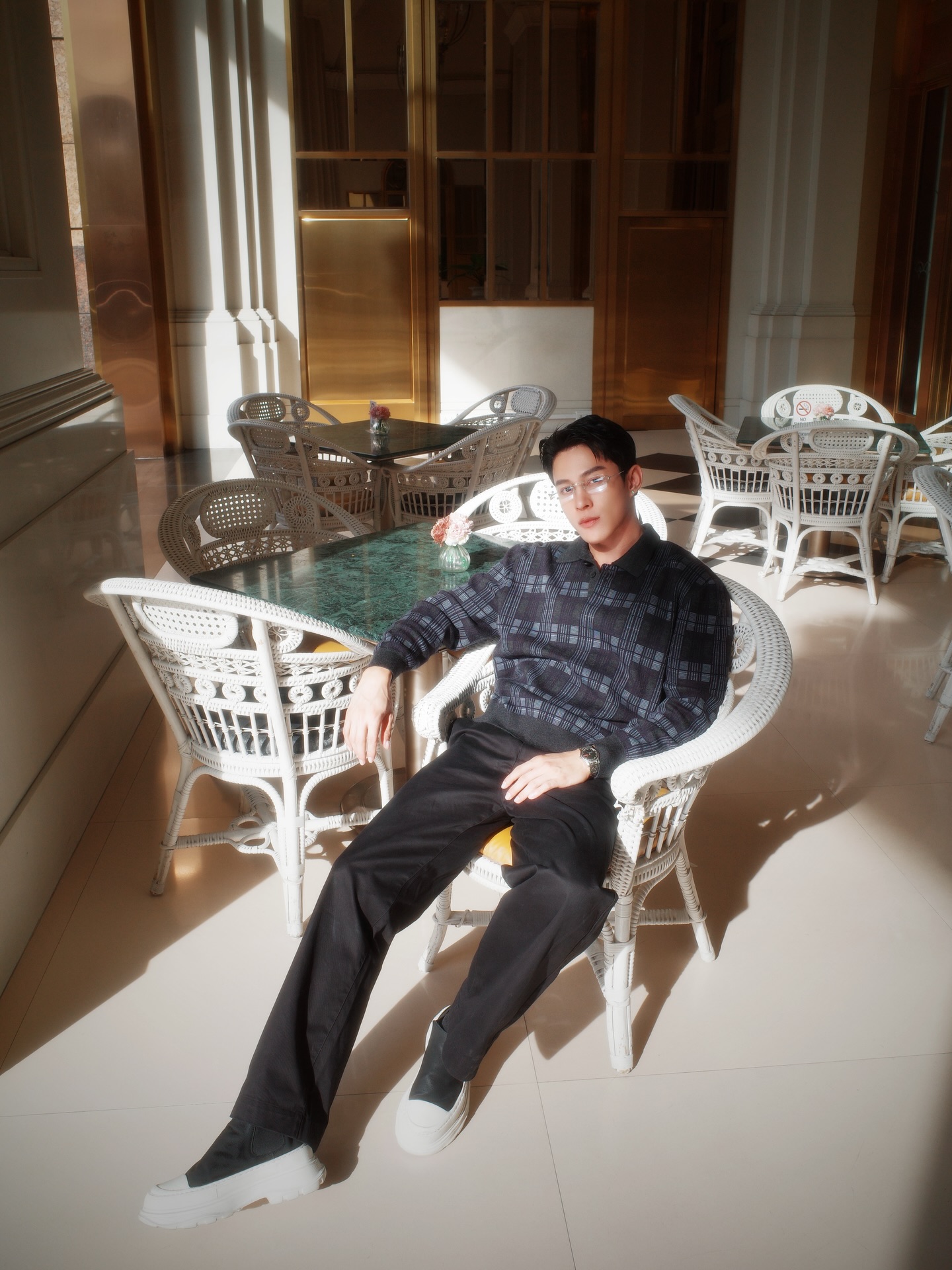 ต๊อด - ปนพงษ์ ไขแสง