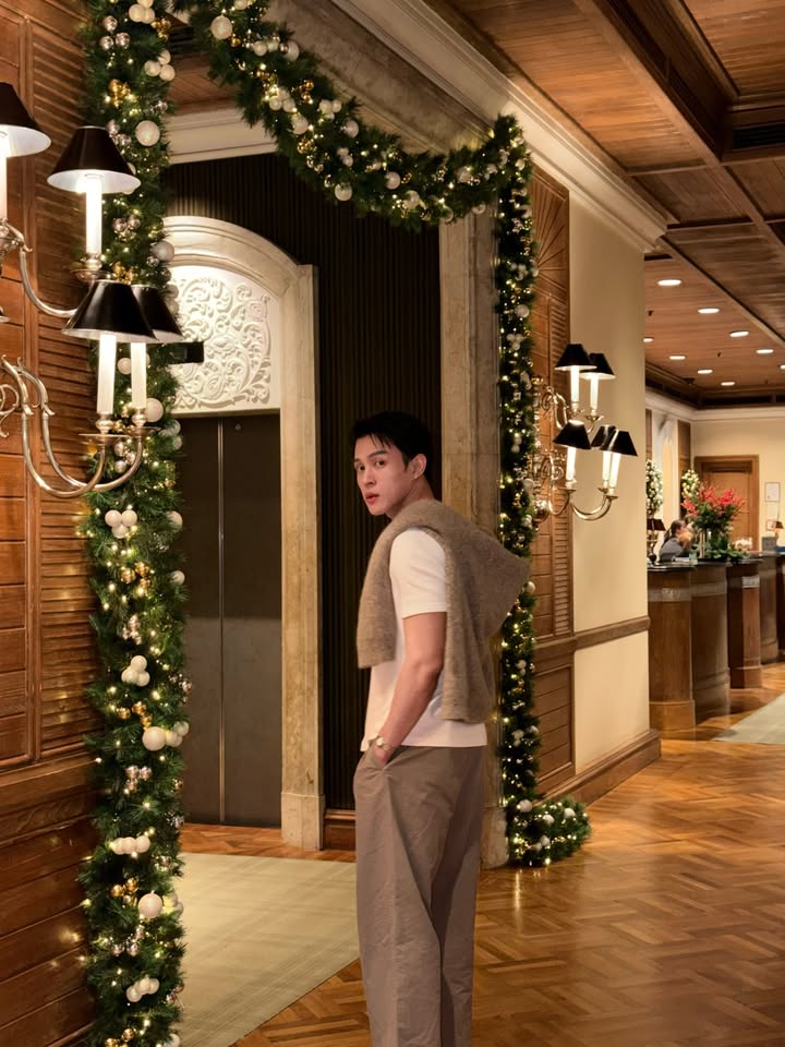 ต๊อด - ปนพงษ์ ไขแสง