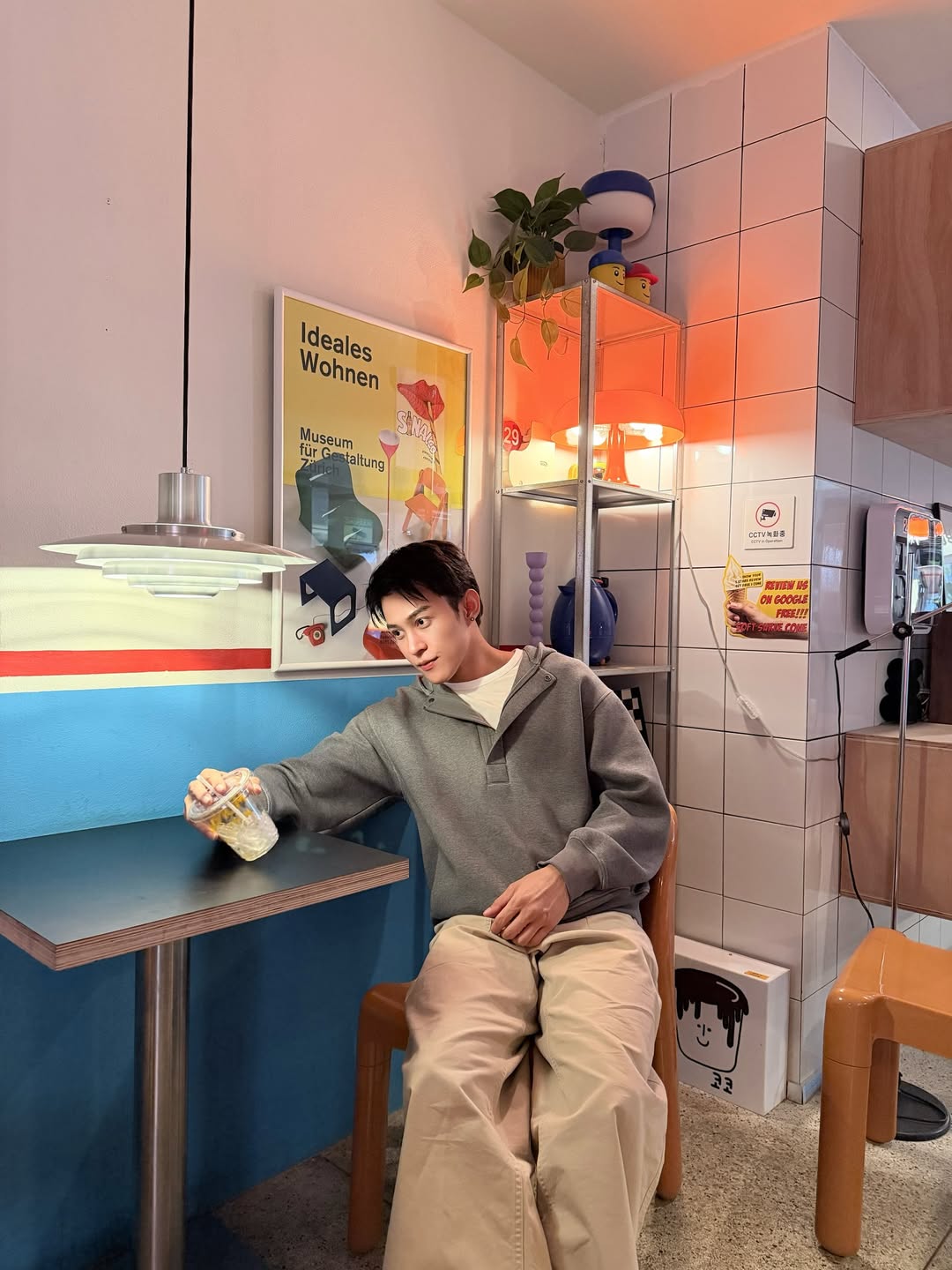 ต๊อด - ปนพงษ์ ไขแสง