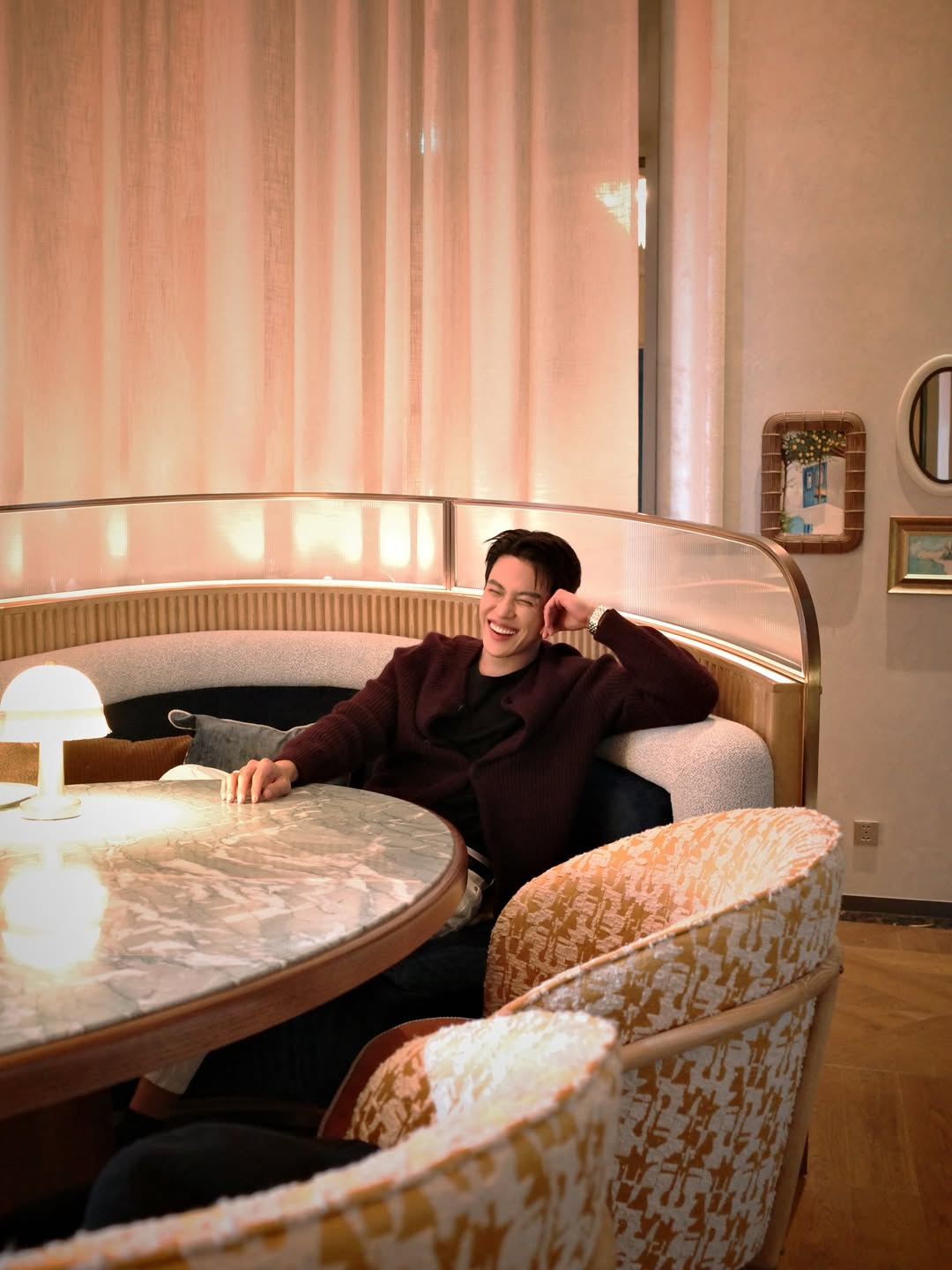 ต๊อด - ปนพงษ์ ไขแสง