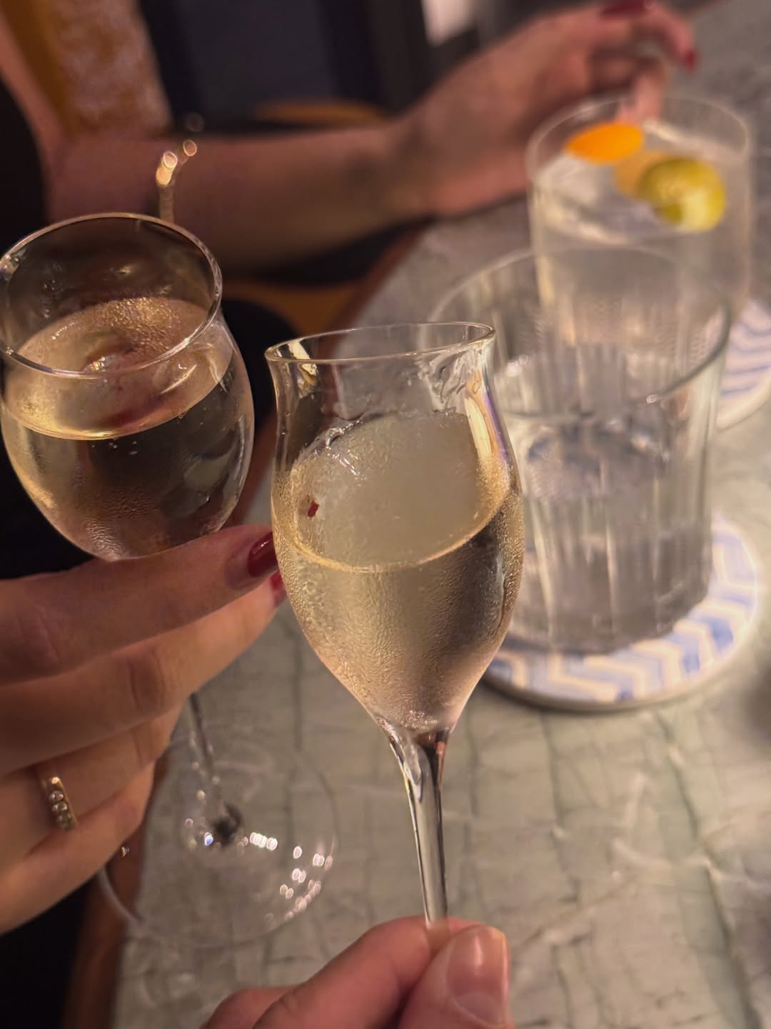 ต๊อด - ปนพงษ์ ไขแสง