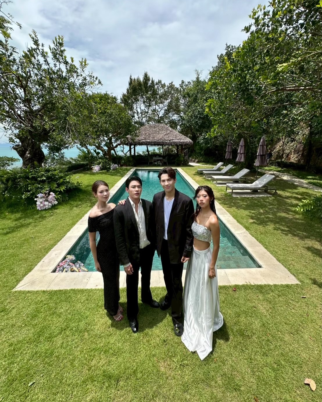 ต๊อด - ปนพงษ์ ไขแสง