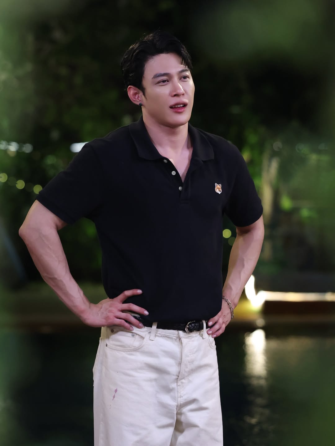 ต๊อด - ปนพงษ์ ไขแสง