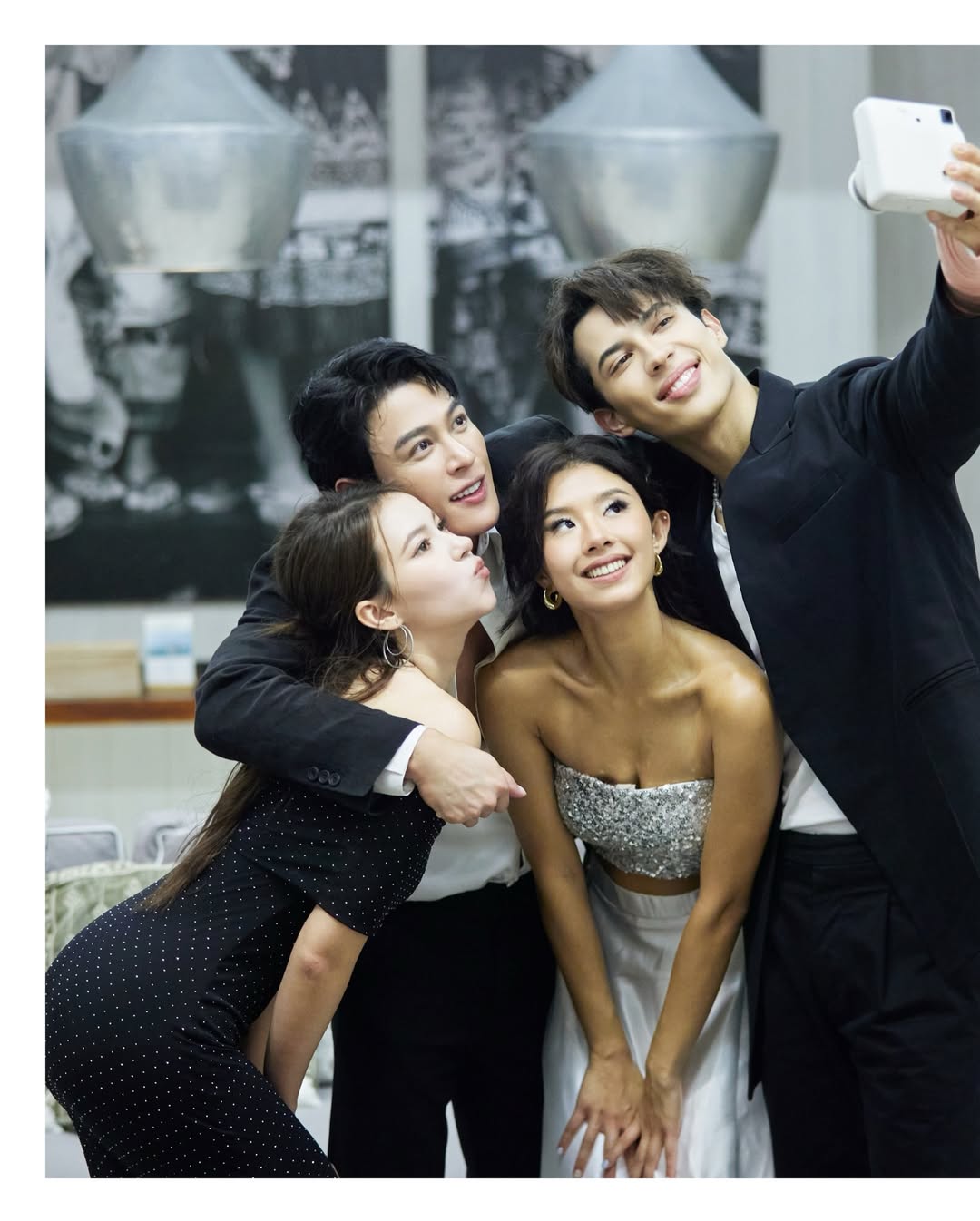 ต๊อด - ปนพงษ์ ไขแสง