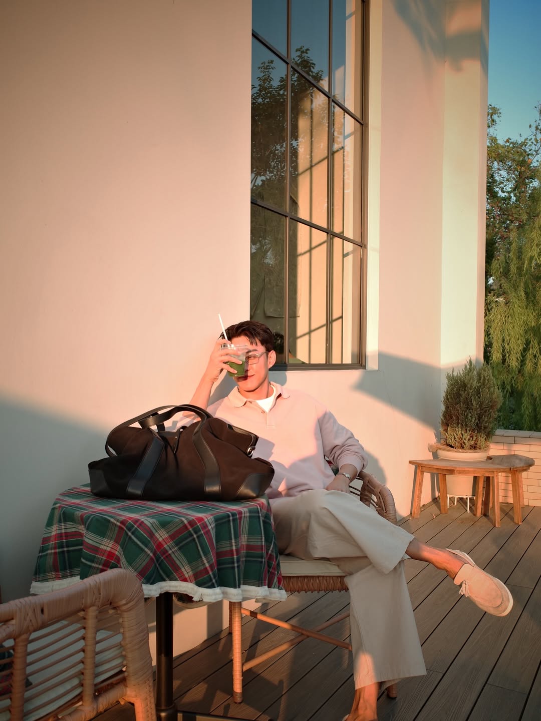 ต๊อด - ปนพงษ์ ไขแสง