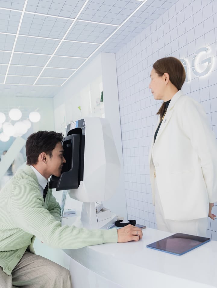 ต๊อด - ปนพงษ์ ไขแสง