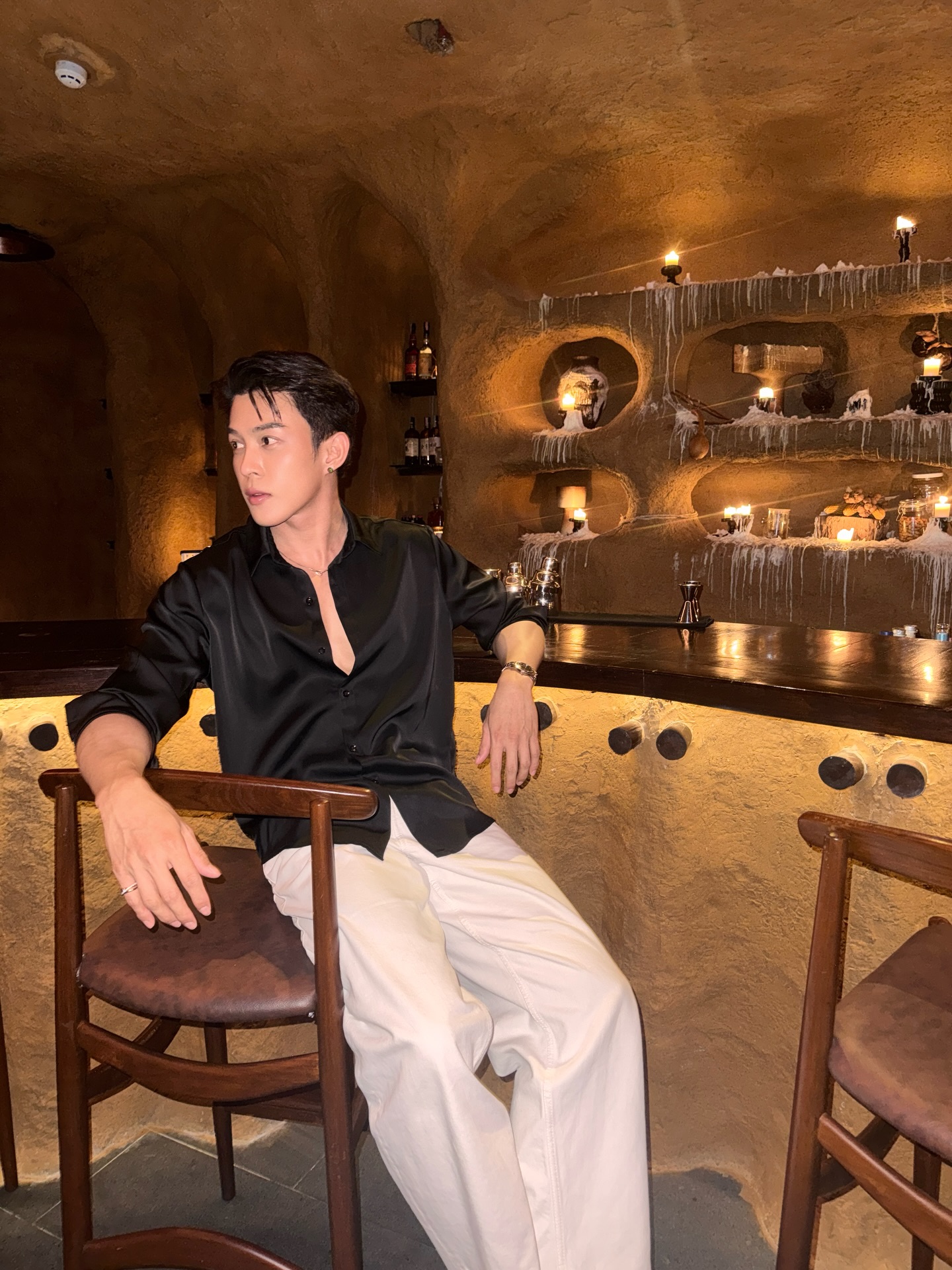 ต๊อด - ปนพงษ์ ไขแสง