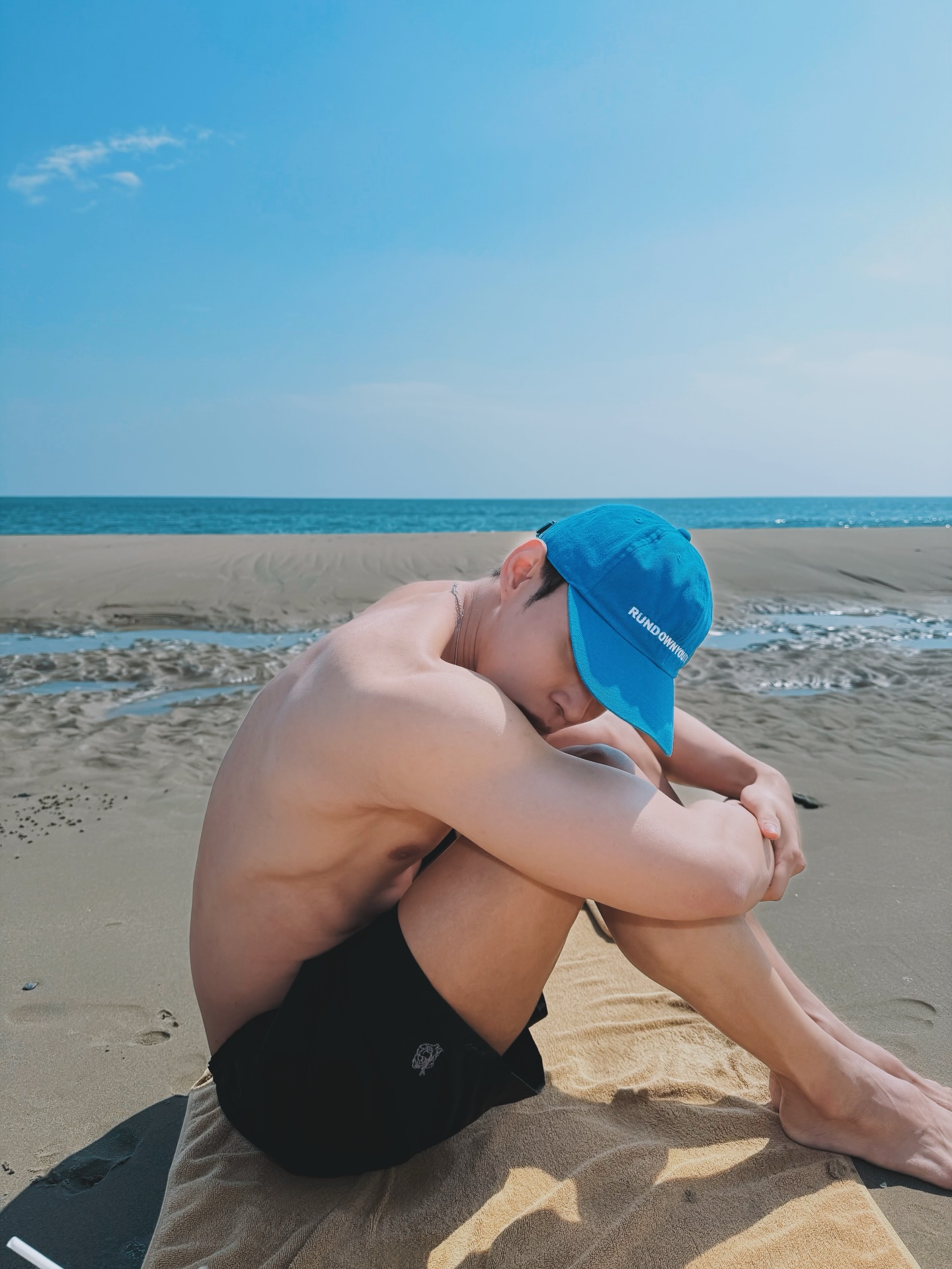 ต๊อด - ปนพงษ์ ไขแสง