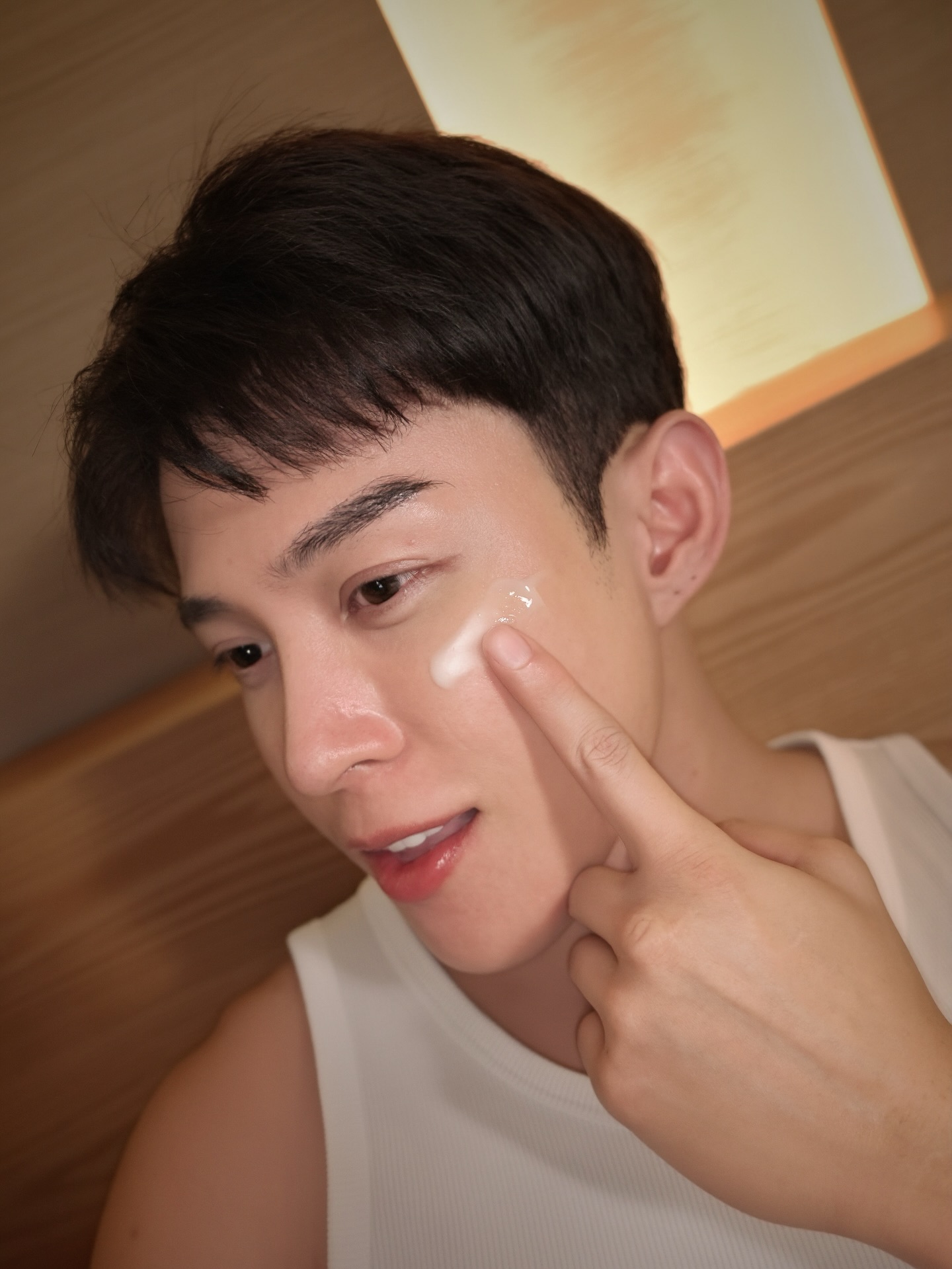 ต๊อด - ปนพงษ์ ไขแสง