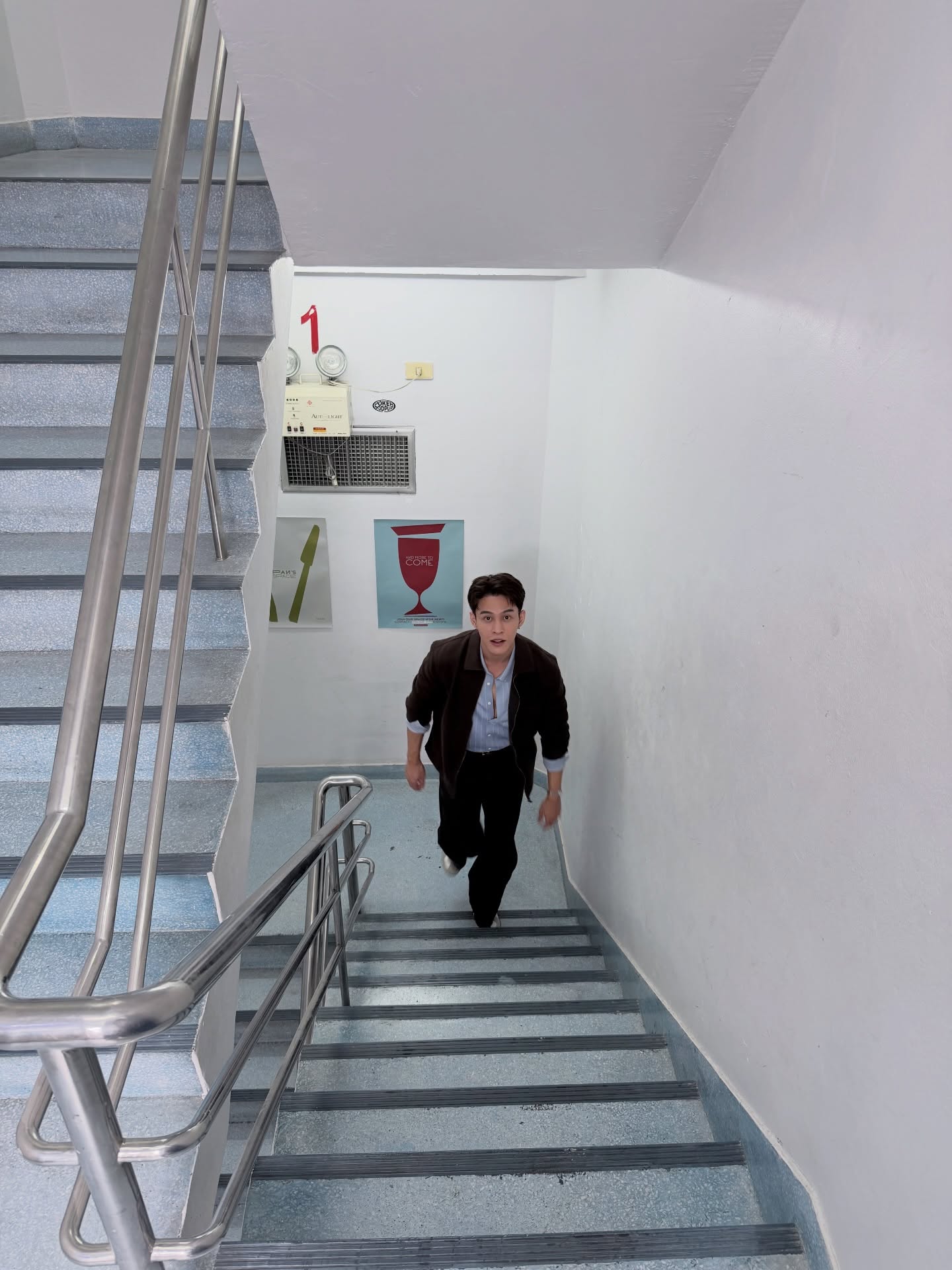 ต๊อด - ปนพงษ์ ไขแสง