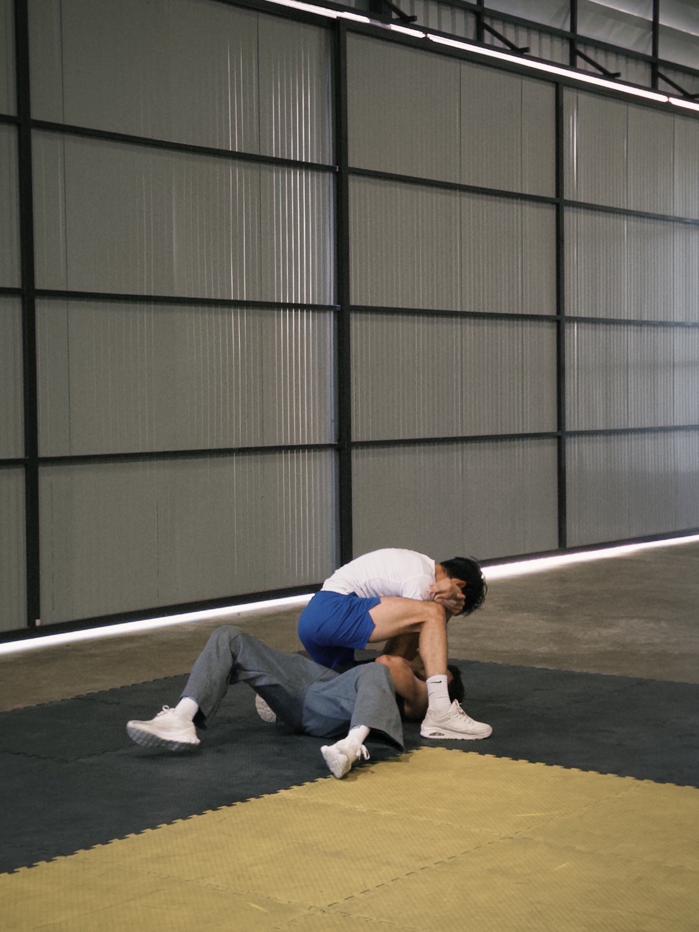 ต๊อด - ปนพงษ์ ไขแสง