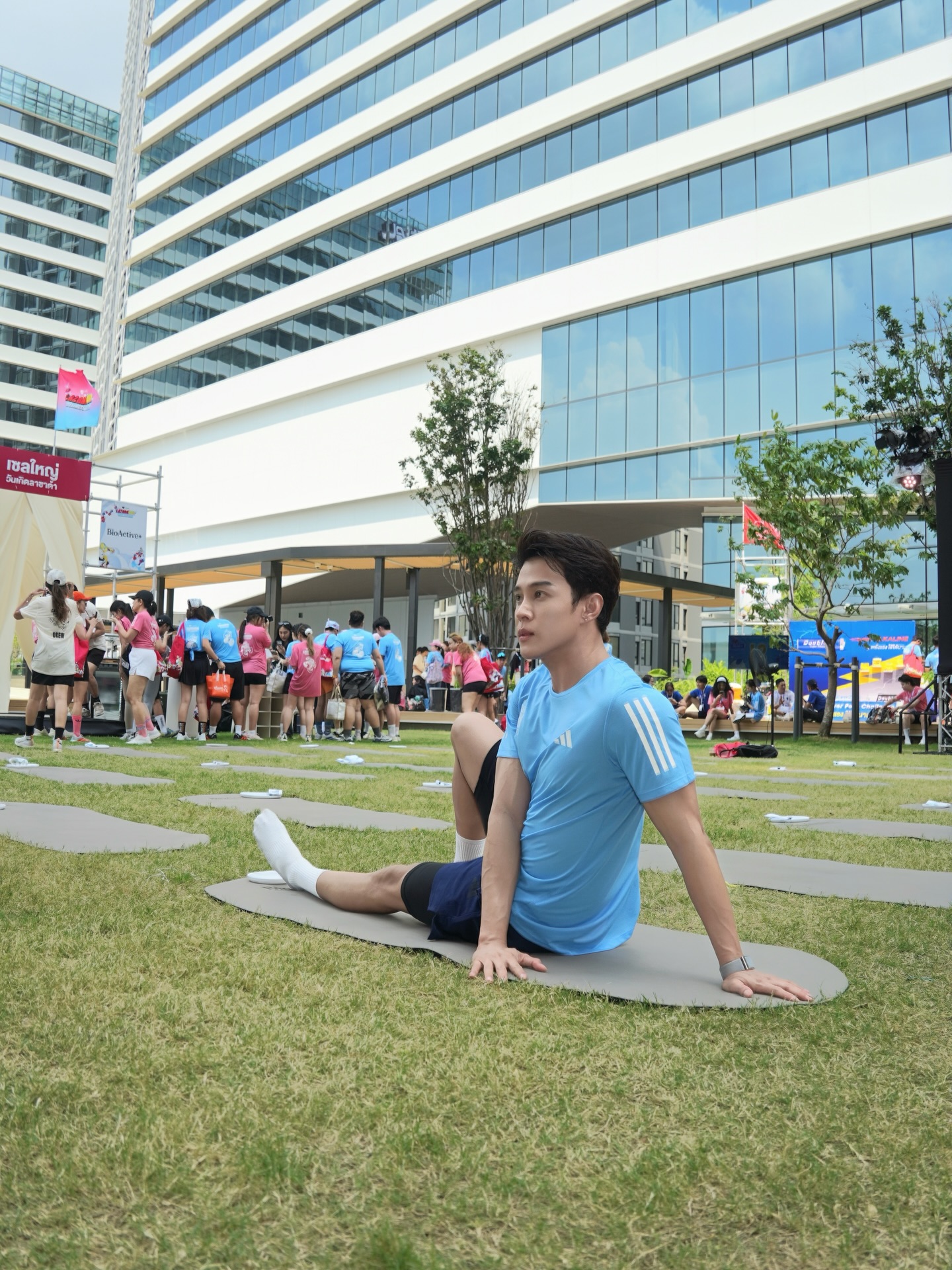 ต๊อด - ปนพงษ์ ไขแสง