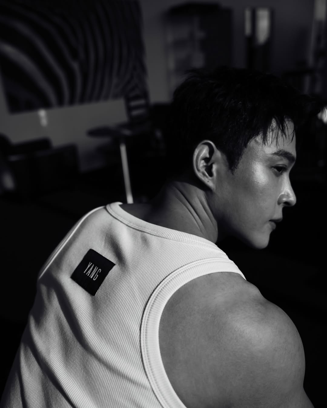 ต๊อด - ปนพงษ์ ไขแสง