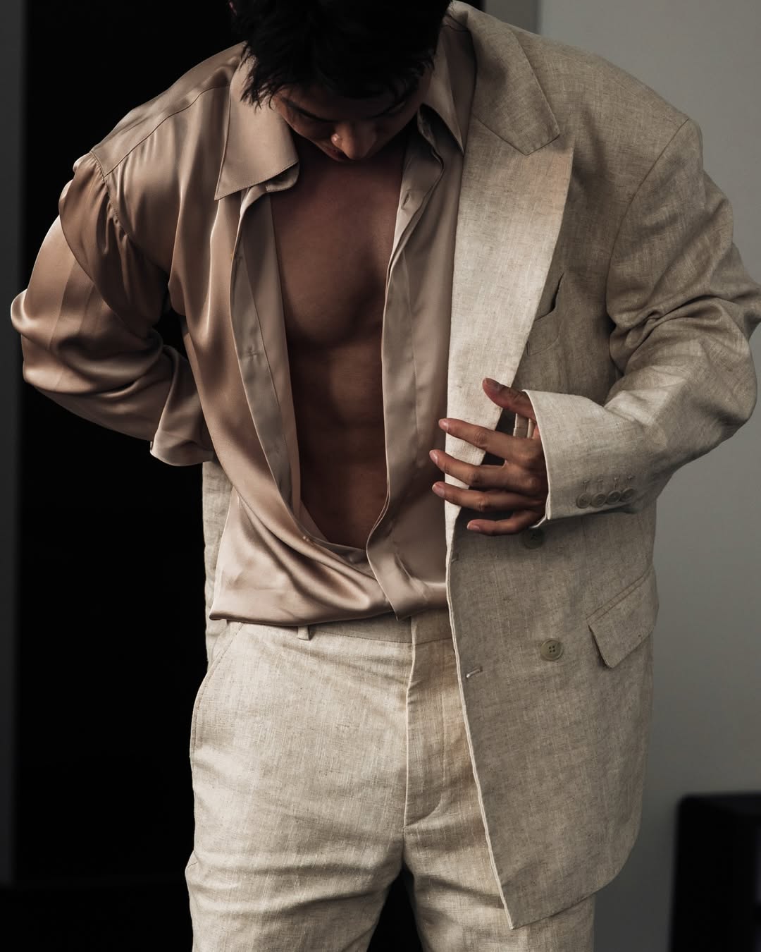 ต๊อด - ปนพงษ์ ไขแสง