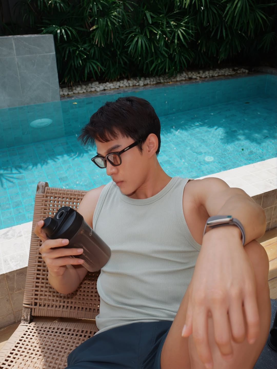 ต๊อด - ปนพงษ์ ไขแสง