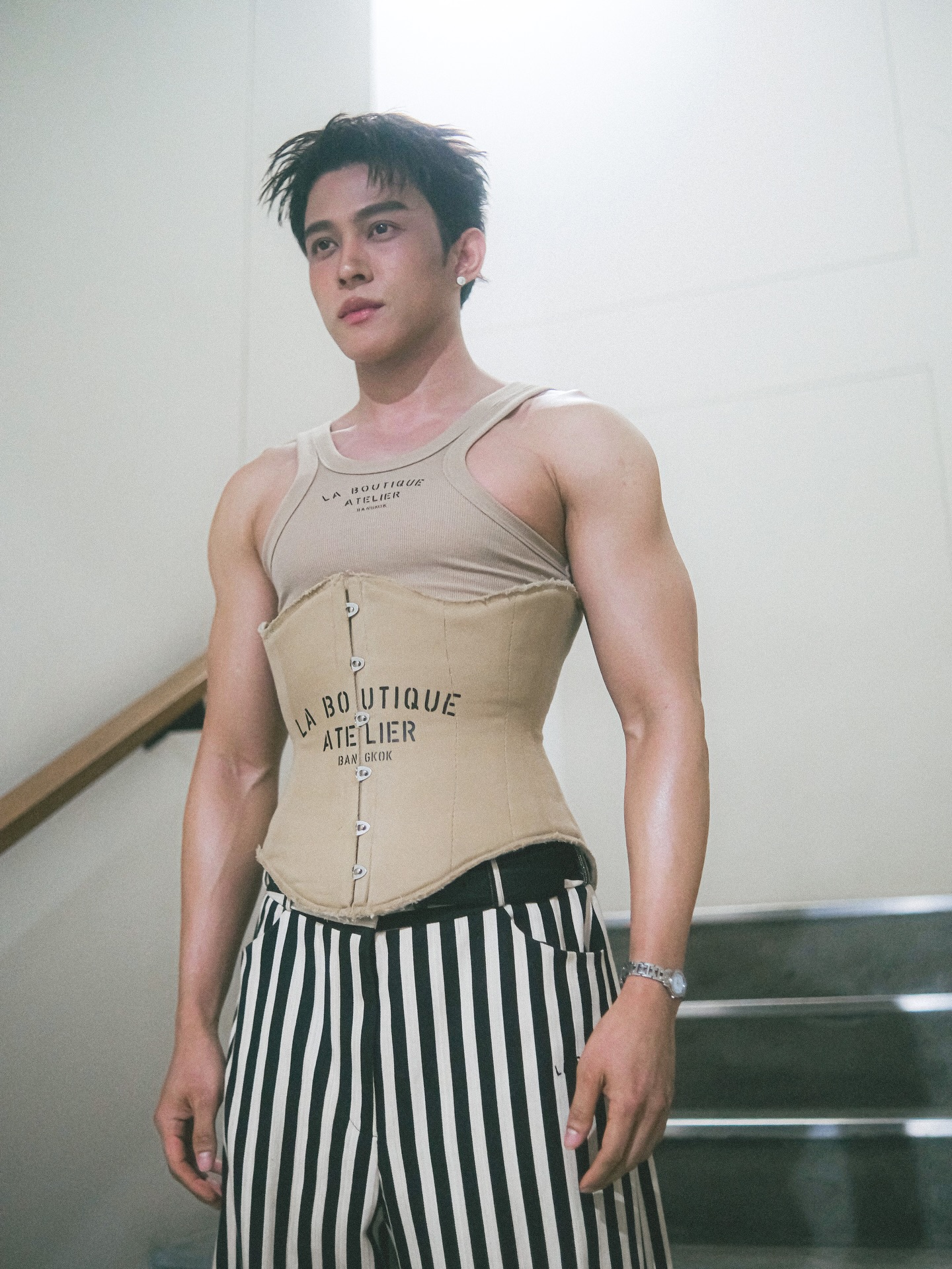 ต๊อด - ปนพงษ์ ไขแสง