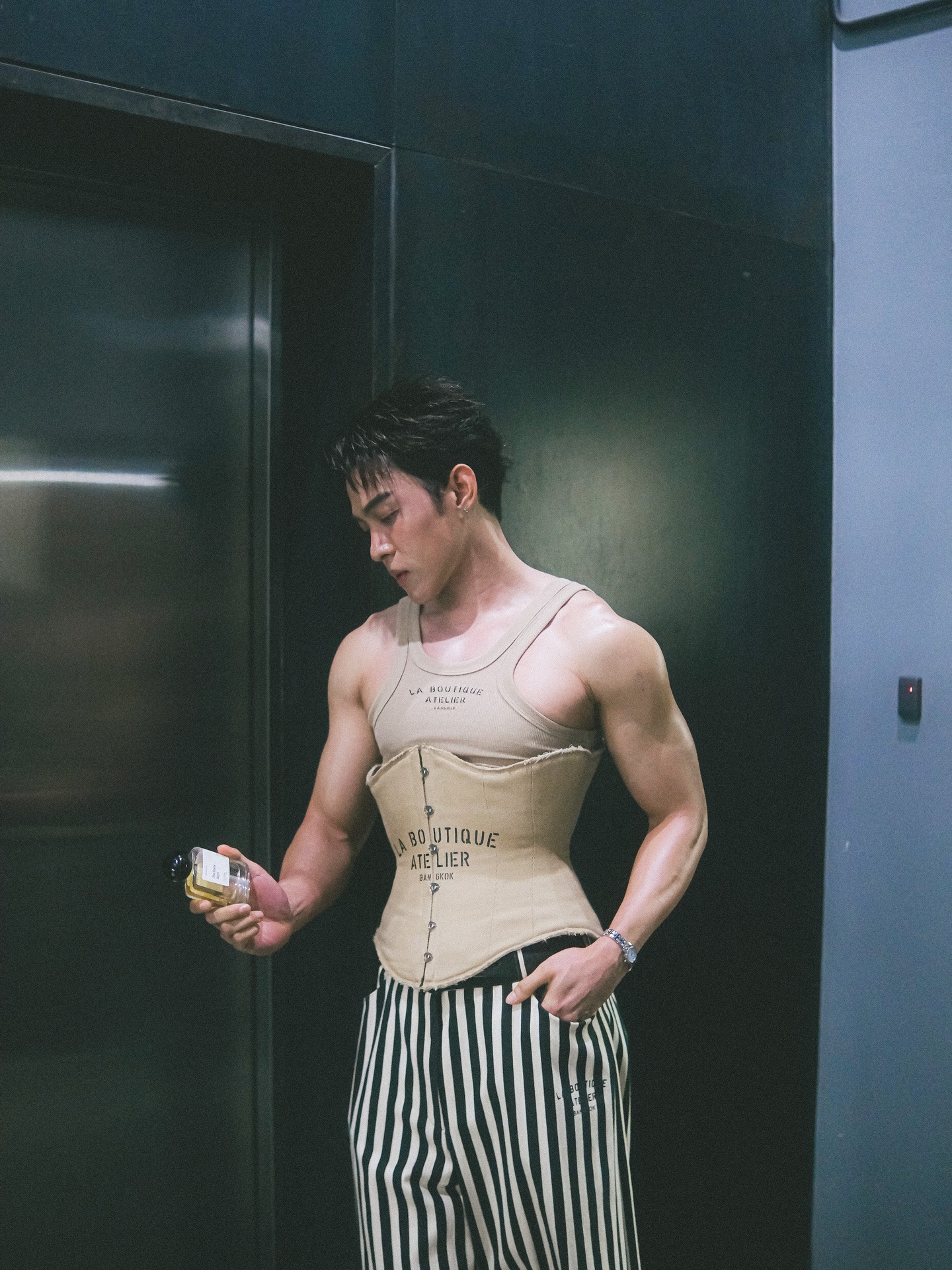 ต๊อด - ปนพงษ์ ไขแสง