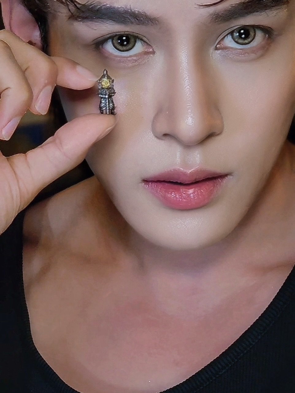ต๊อด - ปนพงษ์ ไขแสง