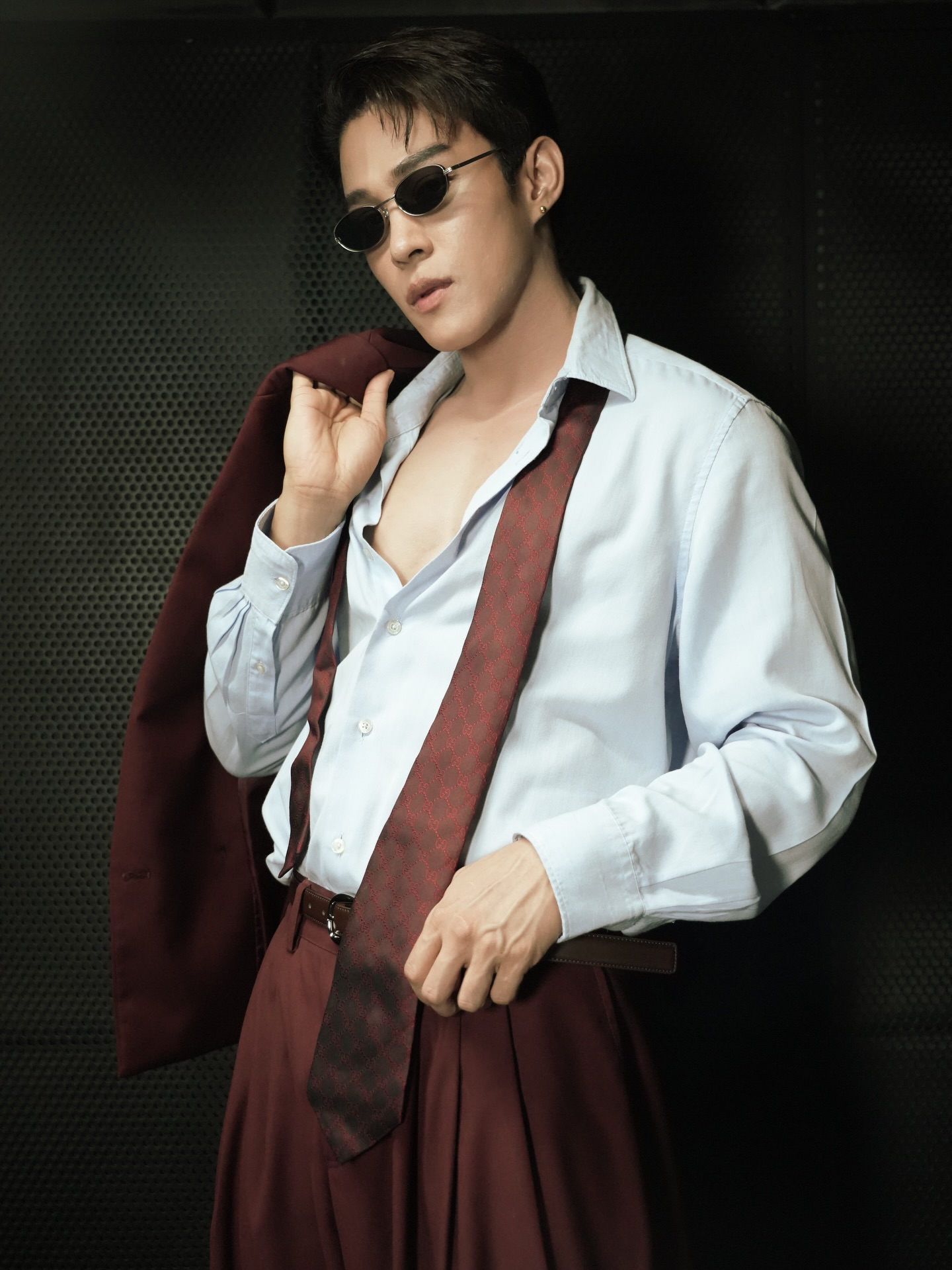 ต๊อด - ปนพงษ์ ไขแสง