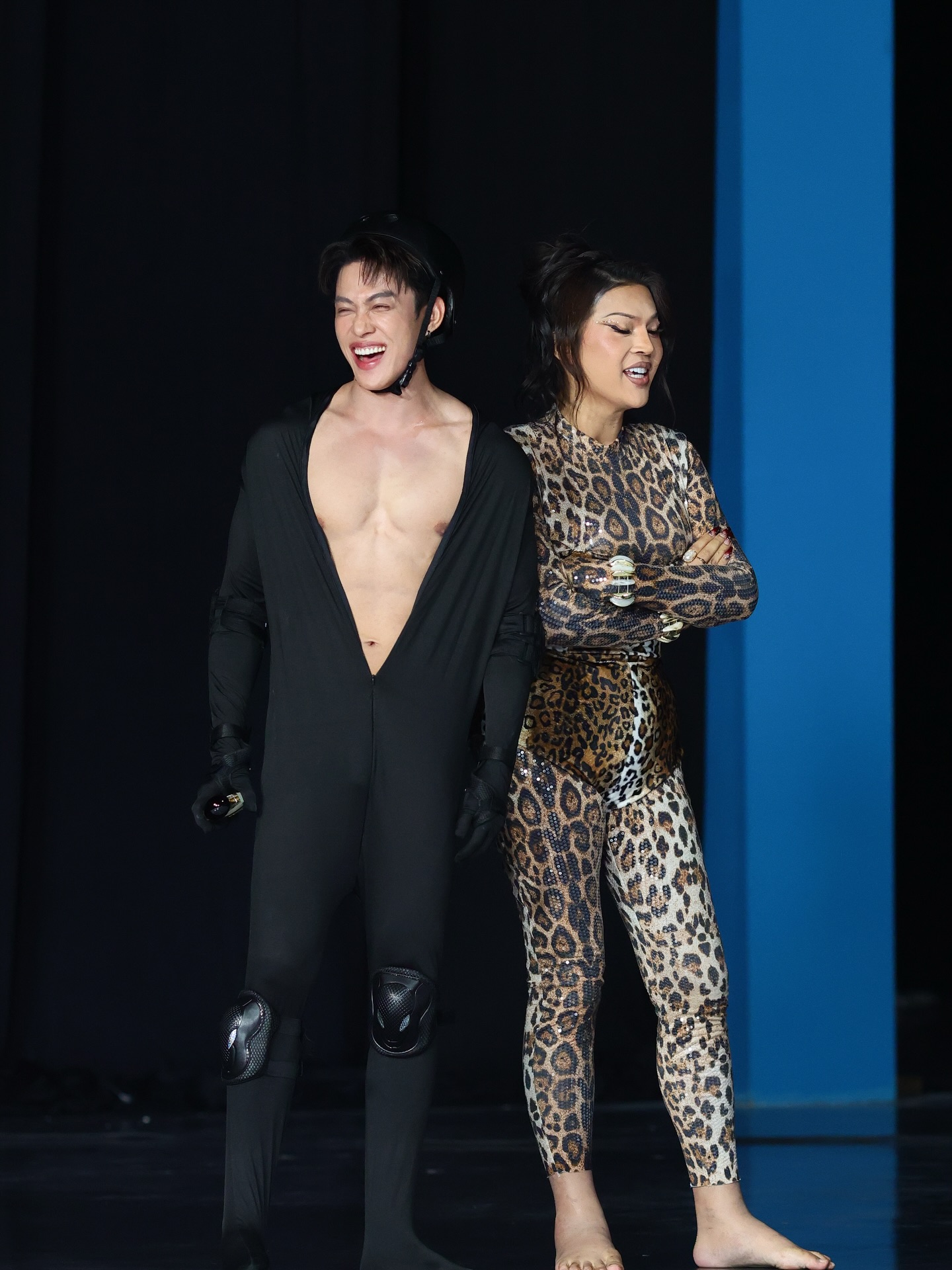 ต๊อด - ปนพงษ์ ไขแสง
