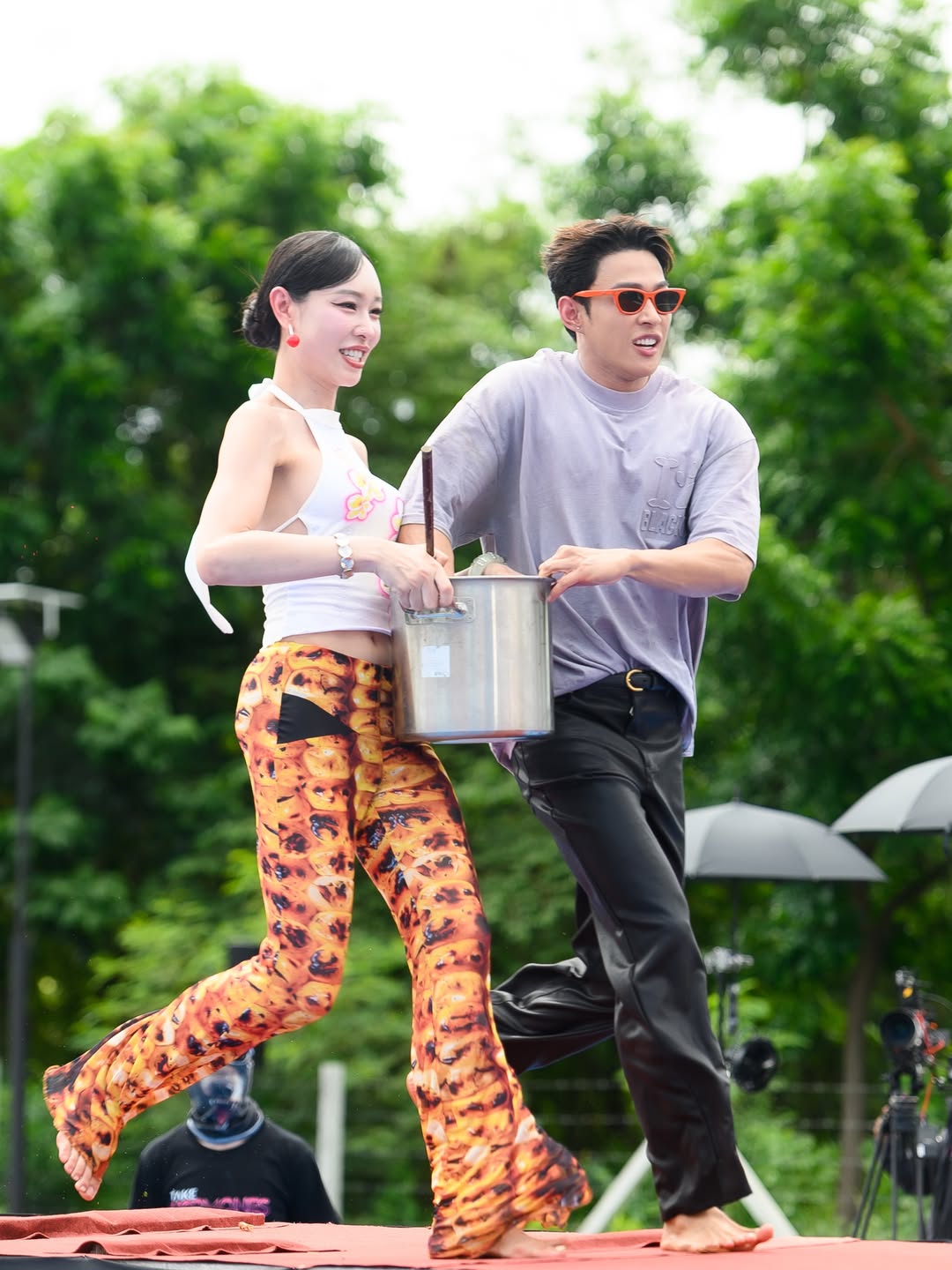 ต๊อด - ปนพงษ์ ไขแสง