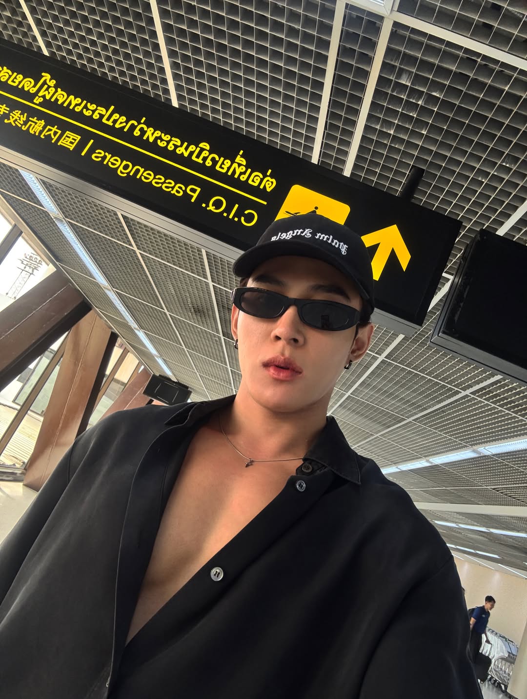 ต๊อด - ปนพงษ์ ไขแสง