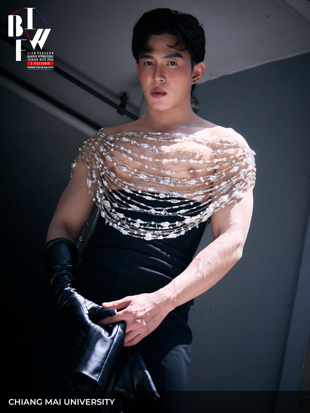 ต๊อด - ปนพงษ์ ไขแสง