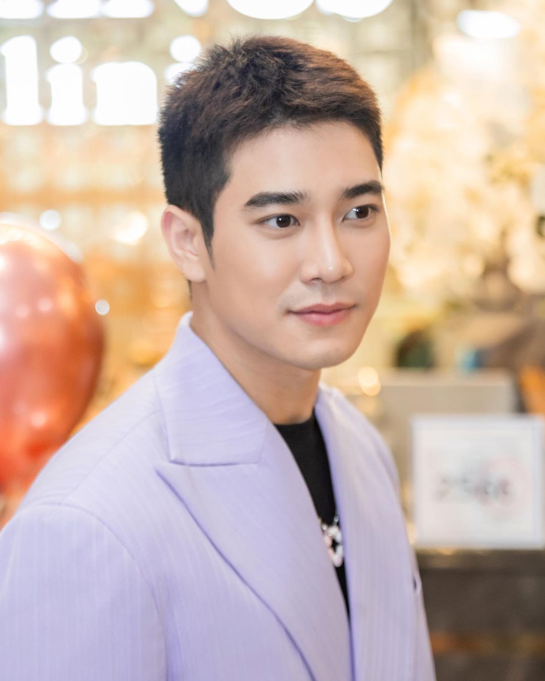 ยูโร - ยศวรรธน์ ทะวาปี