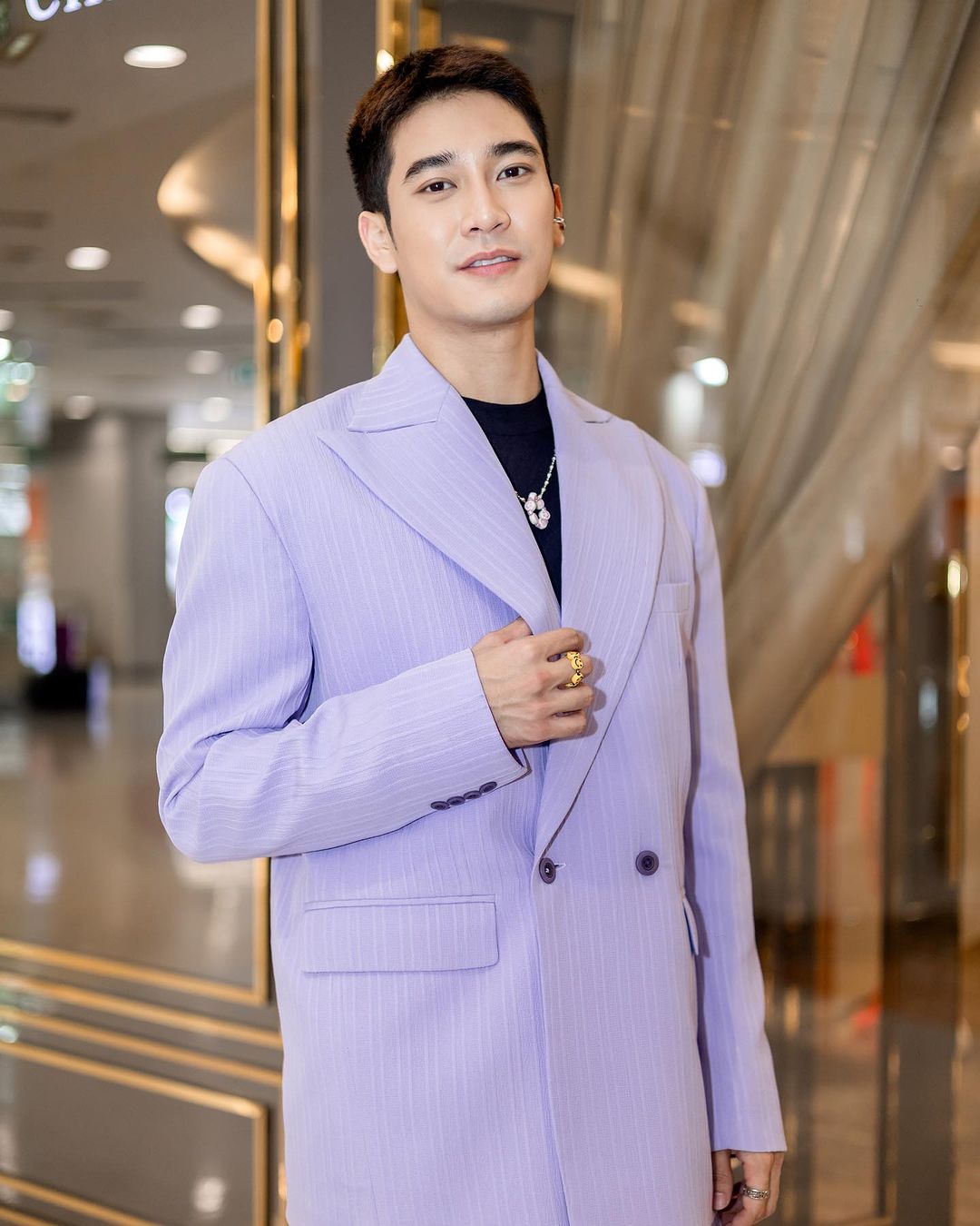 ยูโร - ยศวรรธน์ ทะวาปี
