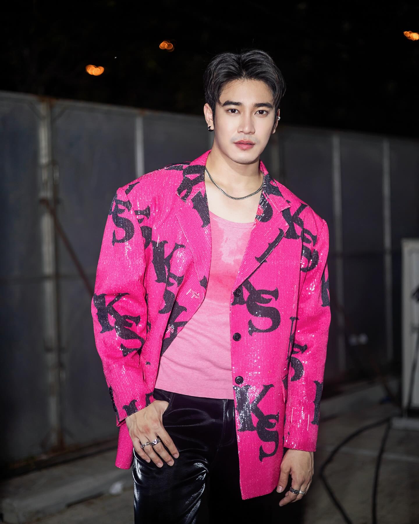 ยูโร - ยศวรรธน์ ทะวาปี