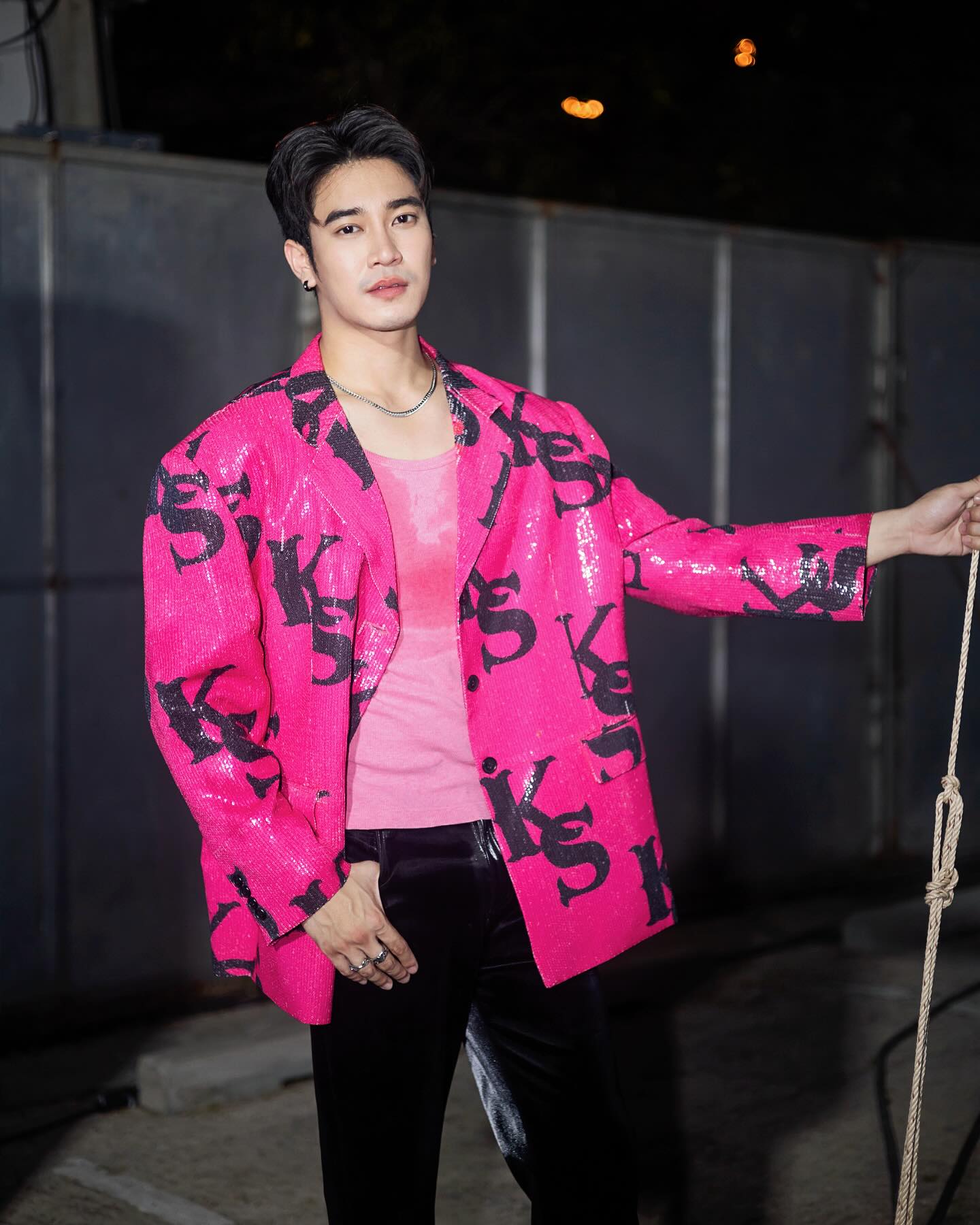 ยูโร - ยศวรรธน์ ทะวาปี