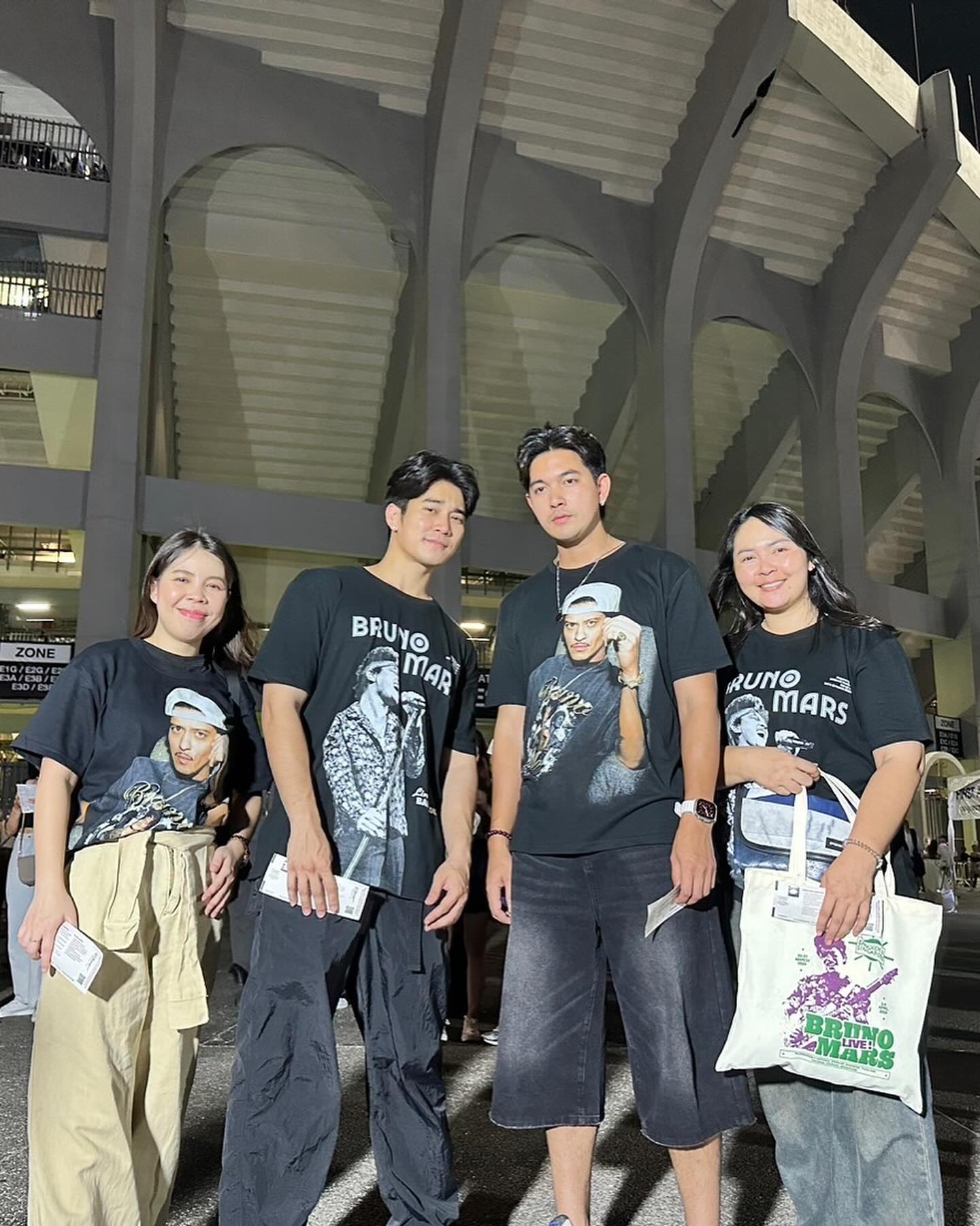 ยูโร - ยศวรรธน์ ทะวาปี