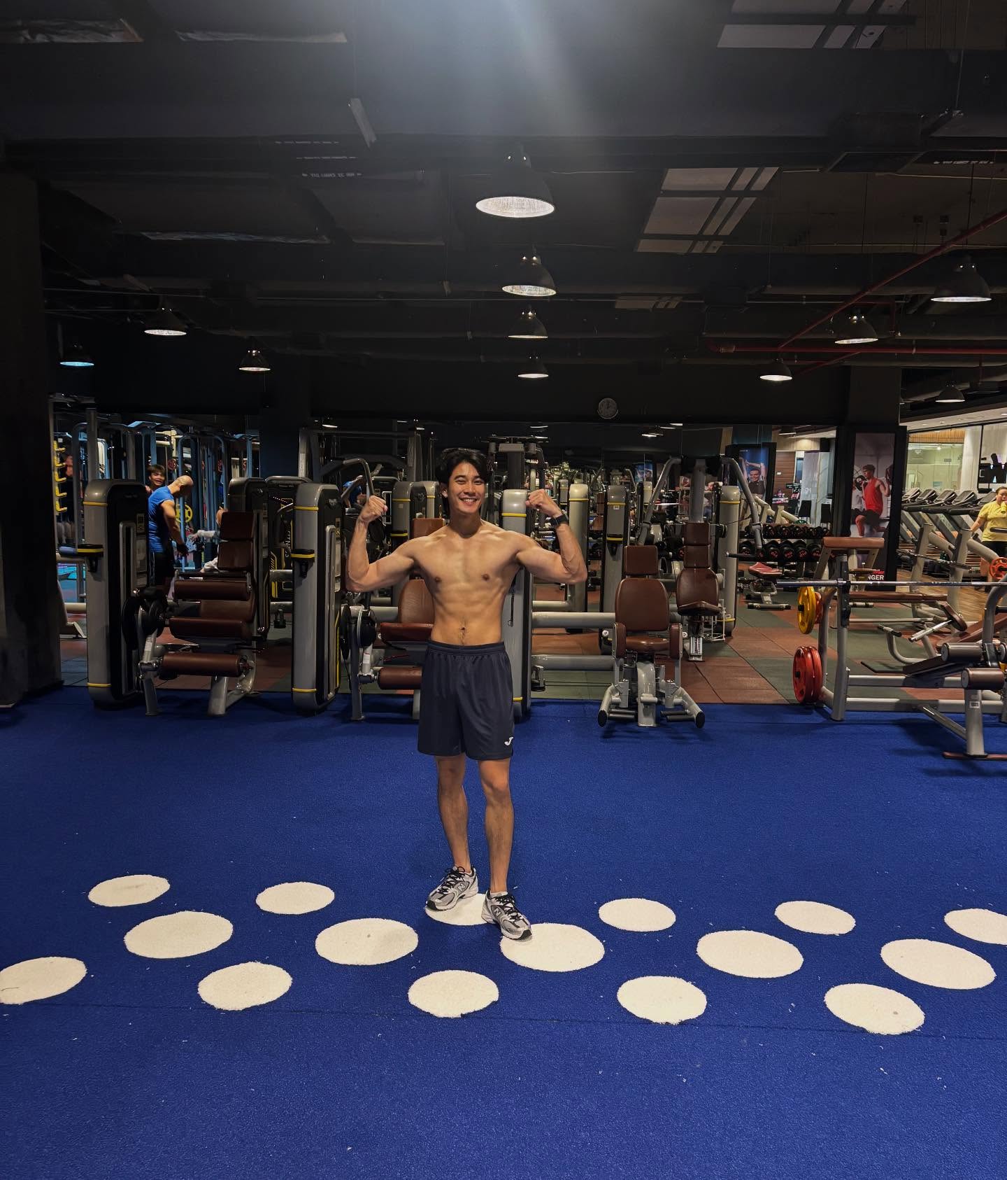 ยูโร - ยศวรรธน์ ทะวาปี
