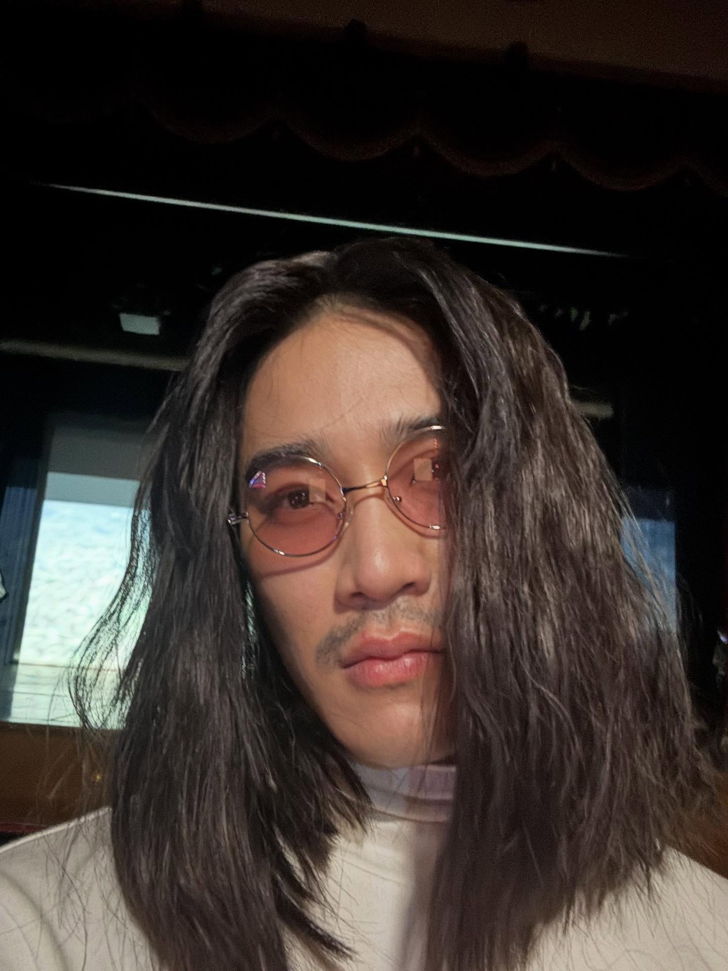 ยูโร - ยศวรรธน์ ทะวาปี