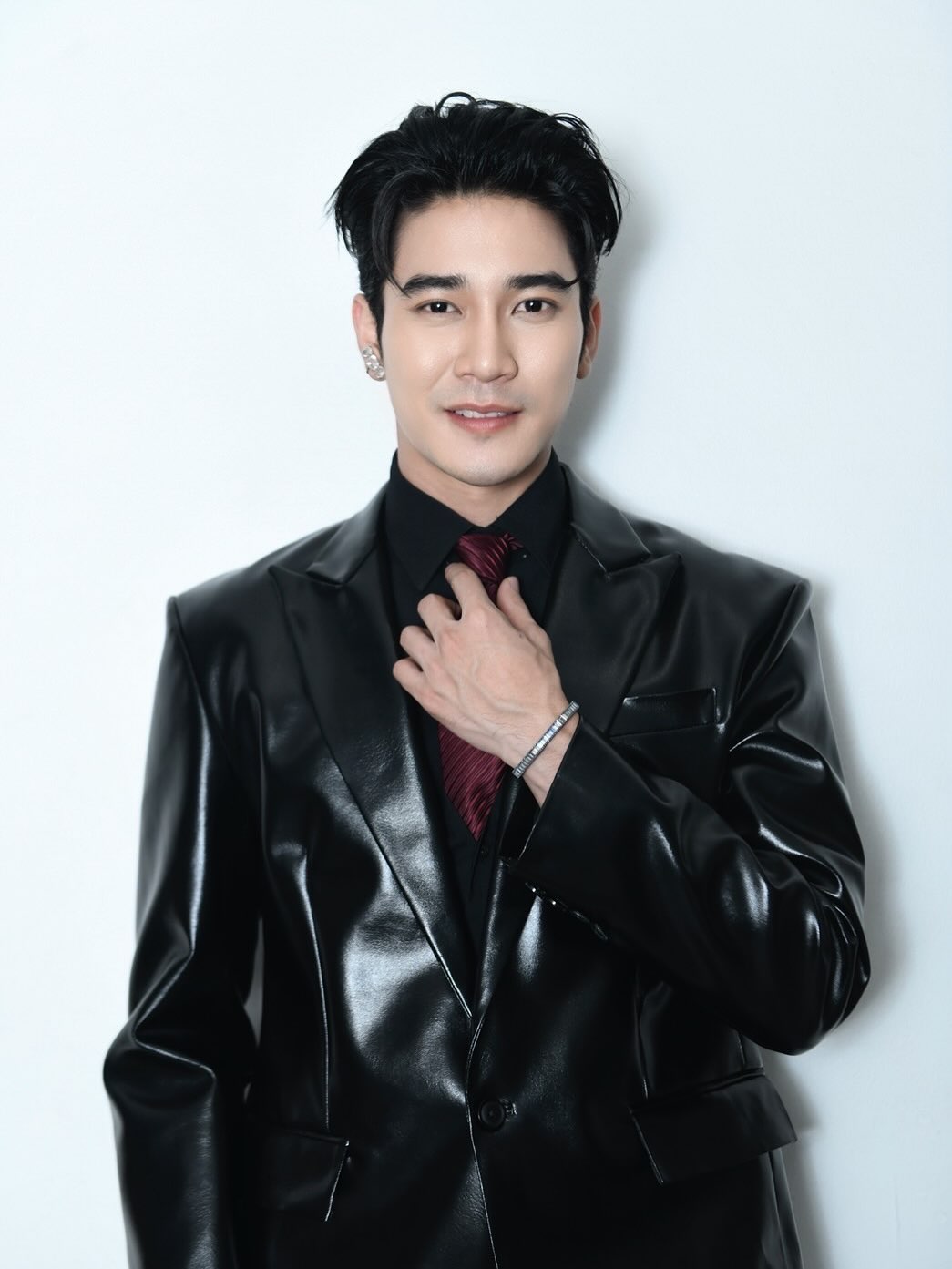 ยูโร - ยศวรรธน์ ทะวาปี