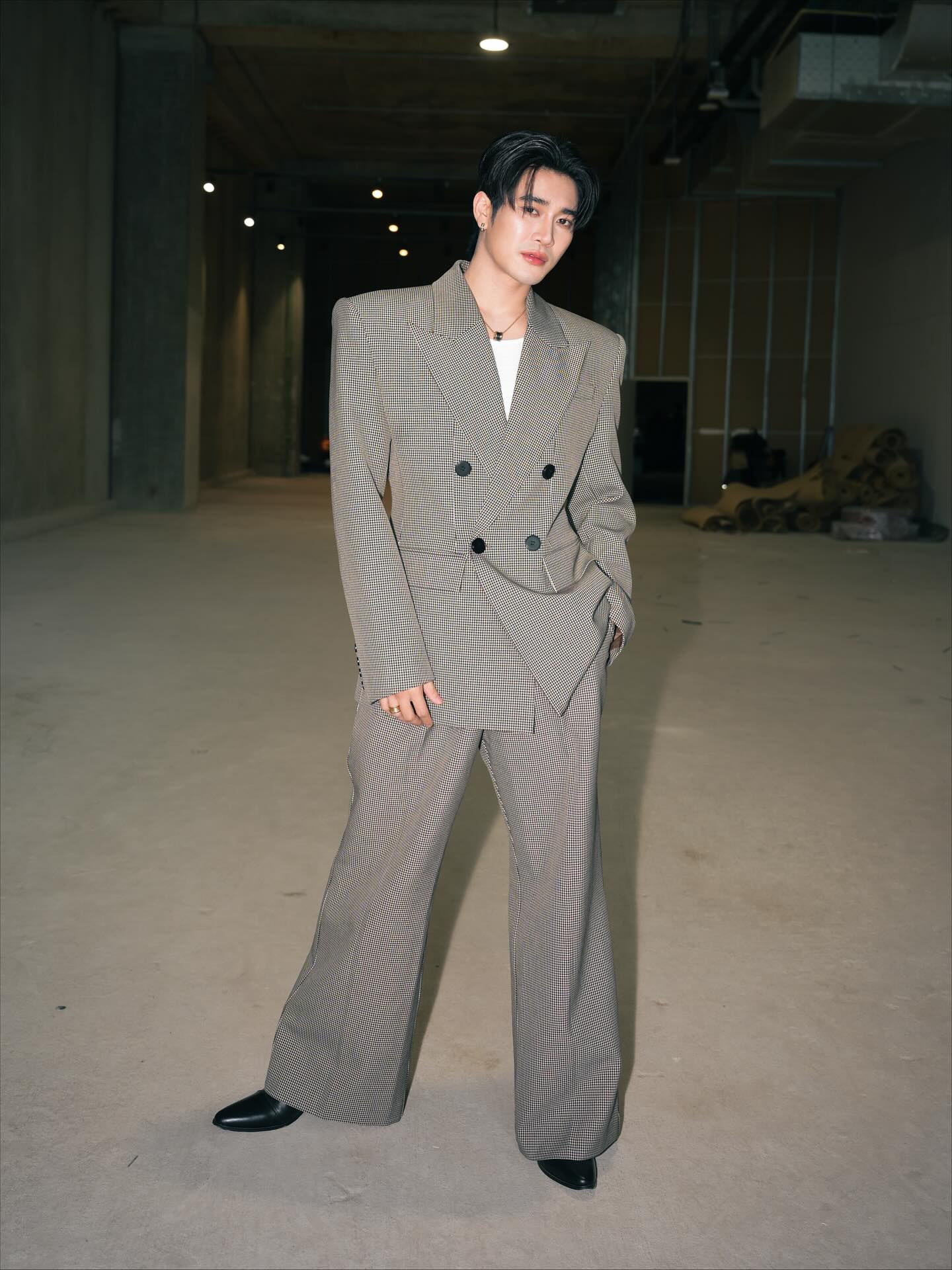 ยูโร - ยศวรรธน์ ทะวาปี