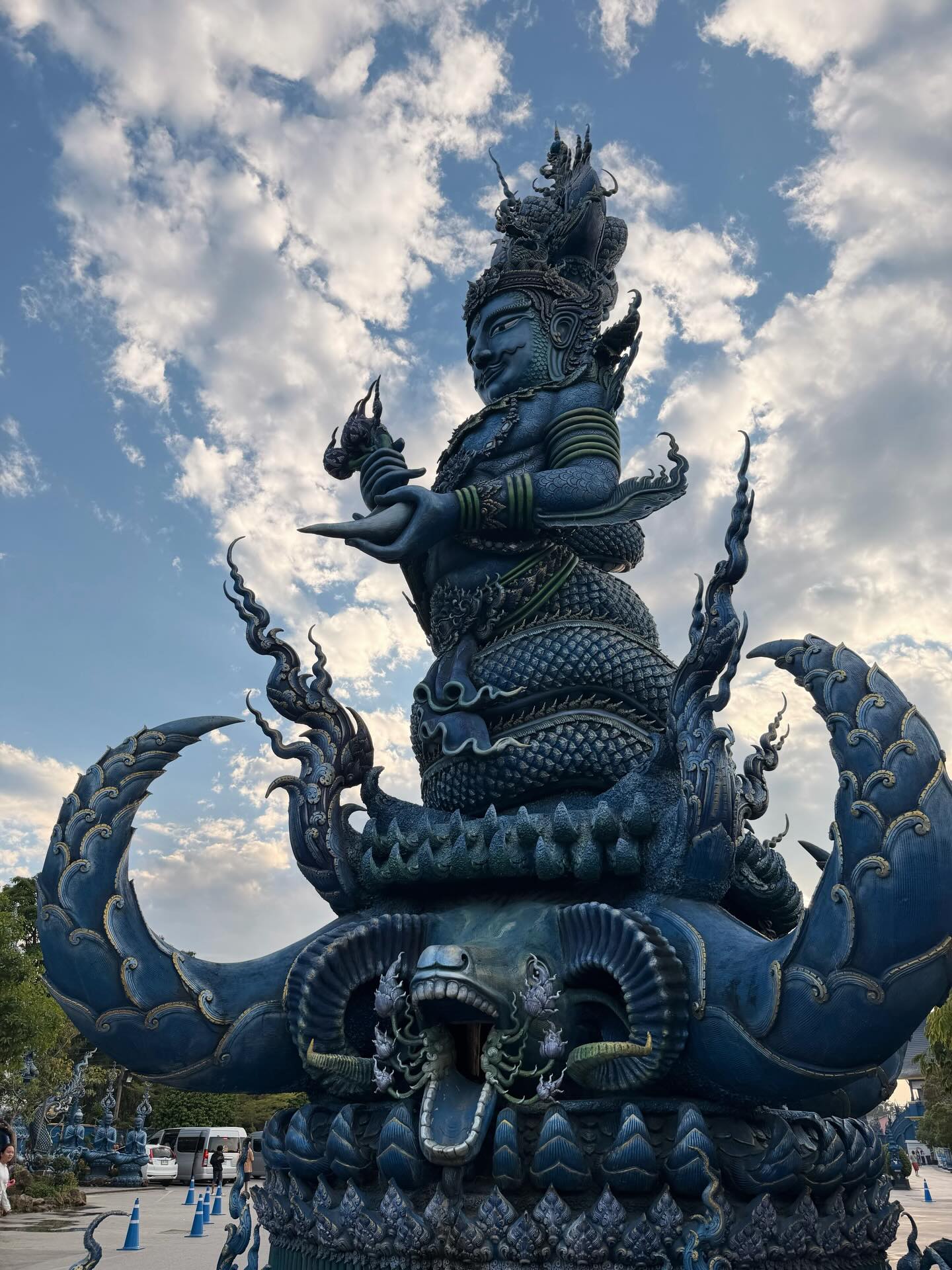 ยูโร - ยศวรรธน์ ทะวาปี