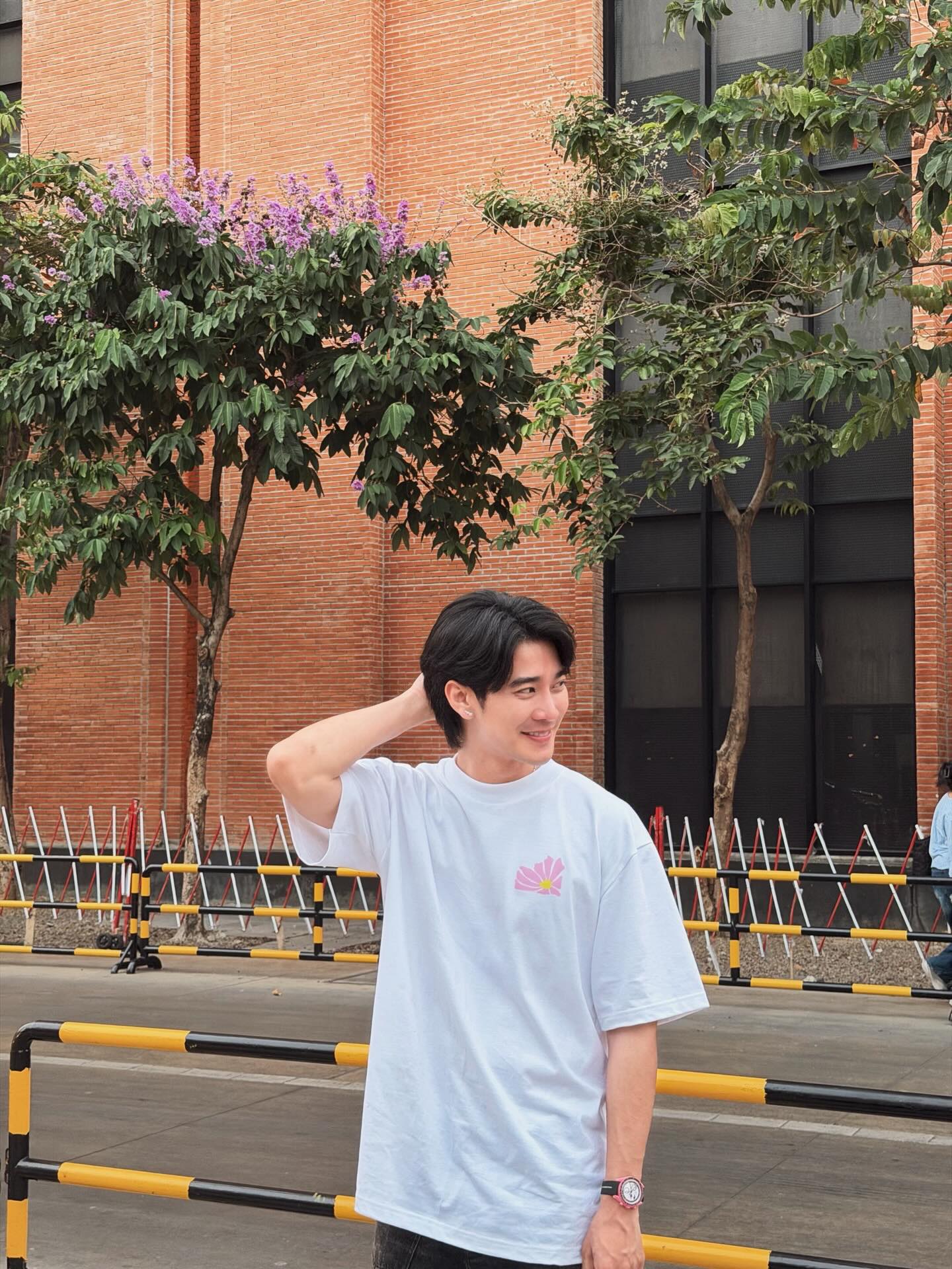 ยูโร - ยศวรรธน์ ทะวาปี