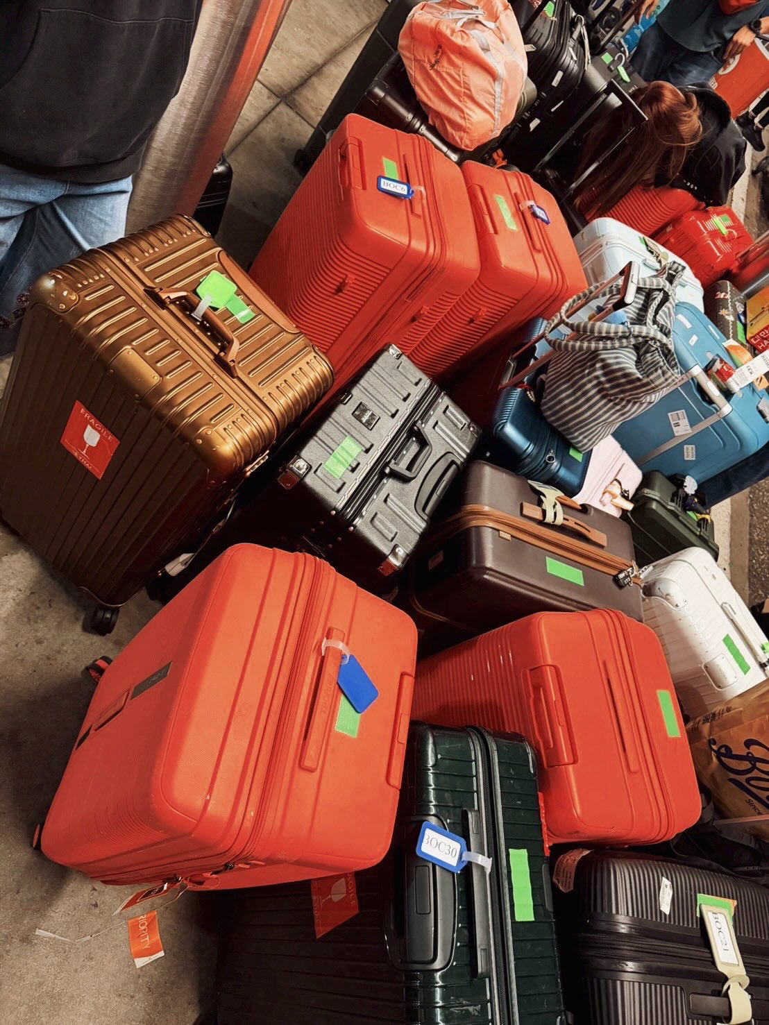 ยูโร - ยศวรรธน์ ทะวาปี